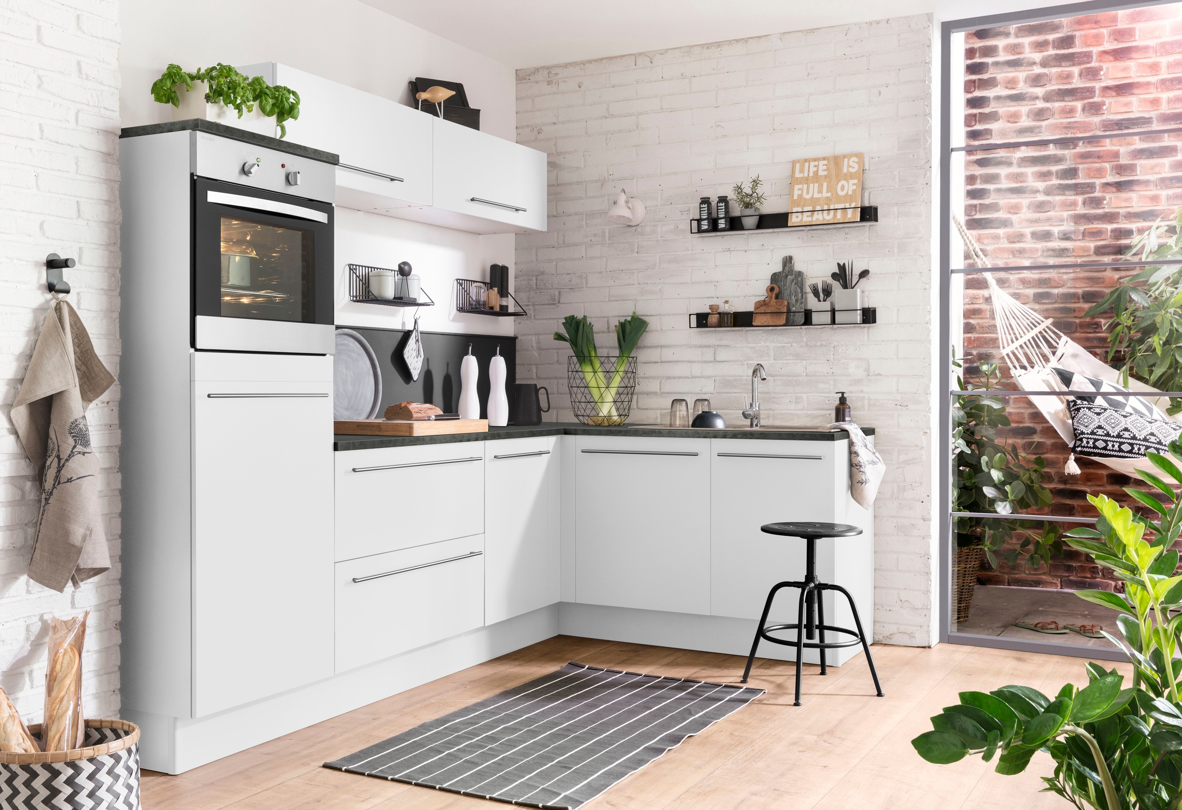 OPTIFIT Winkelküche »Bern«, Stellbreite 265x175 cm, wahlweise mit E-Geräten