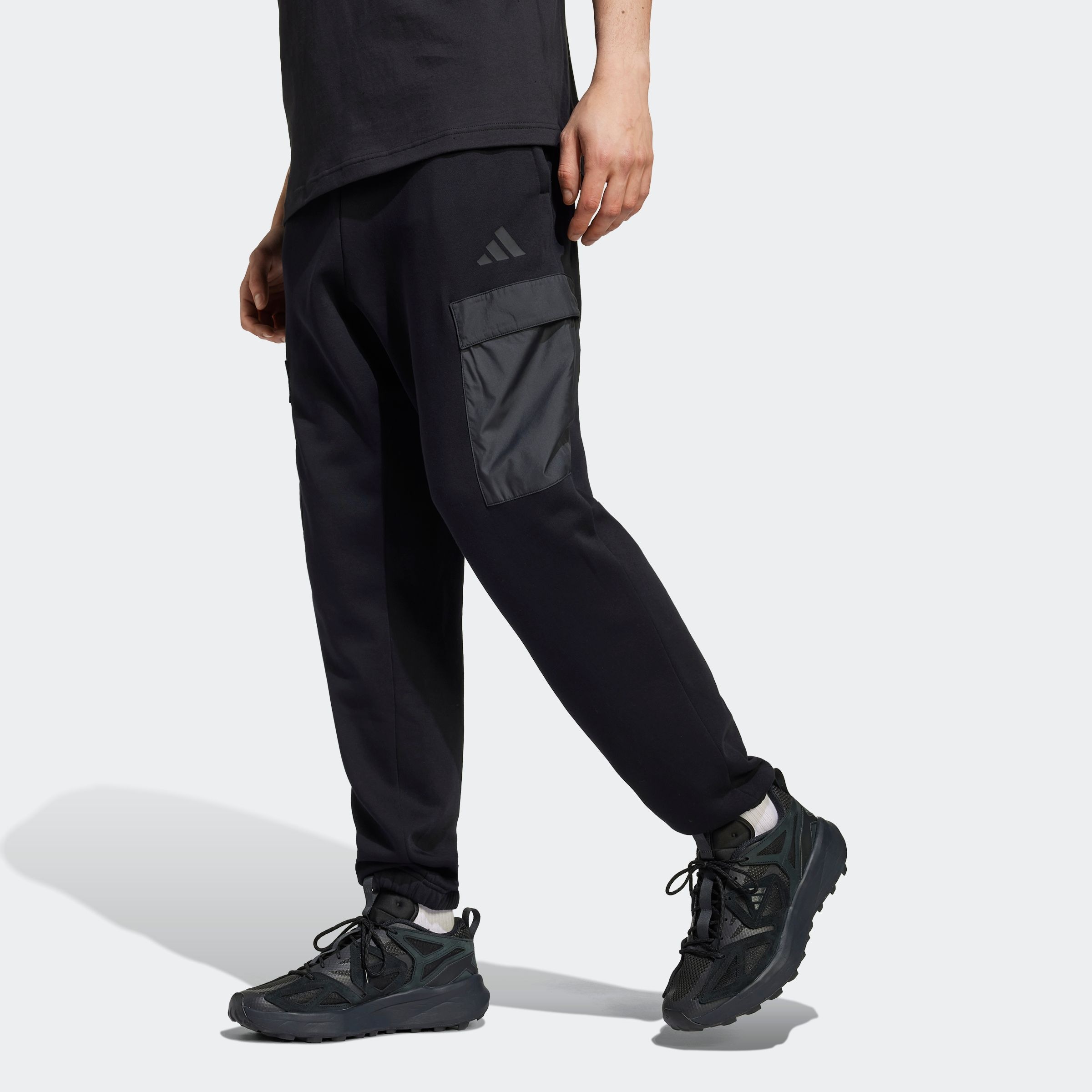 adidas Sportswear Sporthose »M CE C PNT GD«, (1 tlg.)