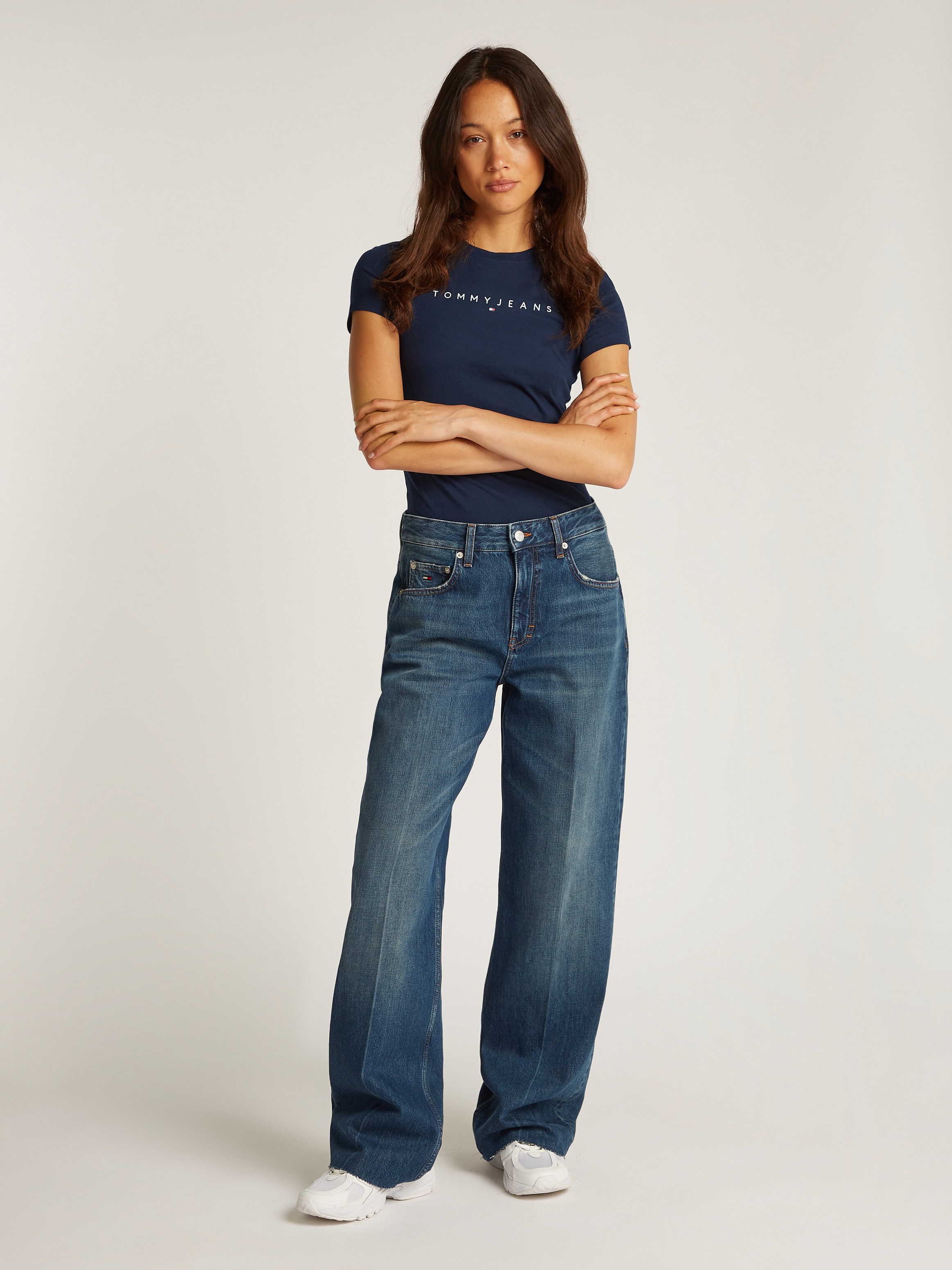 Tommy Jeans Curve T-Shirt »TJW SLIM LINEAR TEE EXT«, in Grosse Grössen