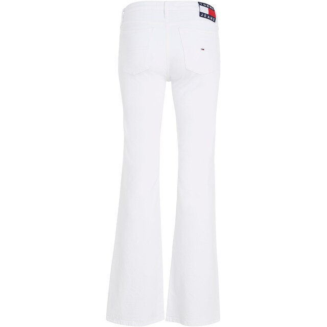 Tommy Jeans Schlagjeans, mit Tommy Jeans Logo-Badge am Bund online shoppen  bei Jelmoli-Versand Schweiz