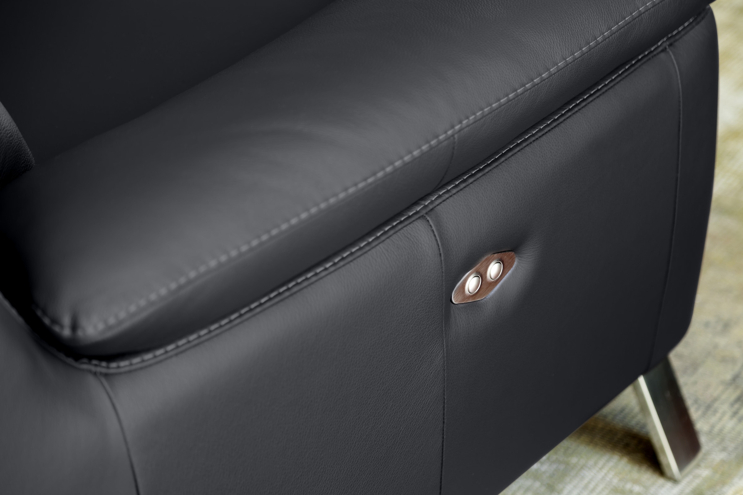 CALIA ITALIA 2-Sitzer »Roby italienisches Designsofa mit exzellentem Sitzkomfort«, mit erstklassigem Lederbezug
