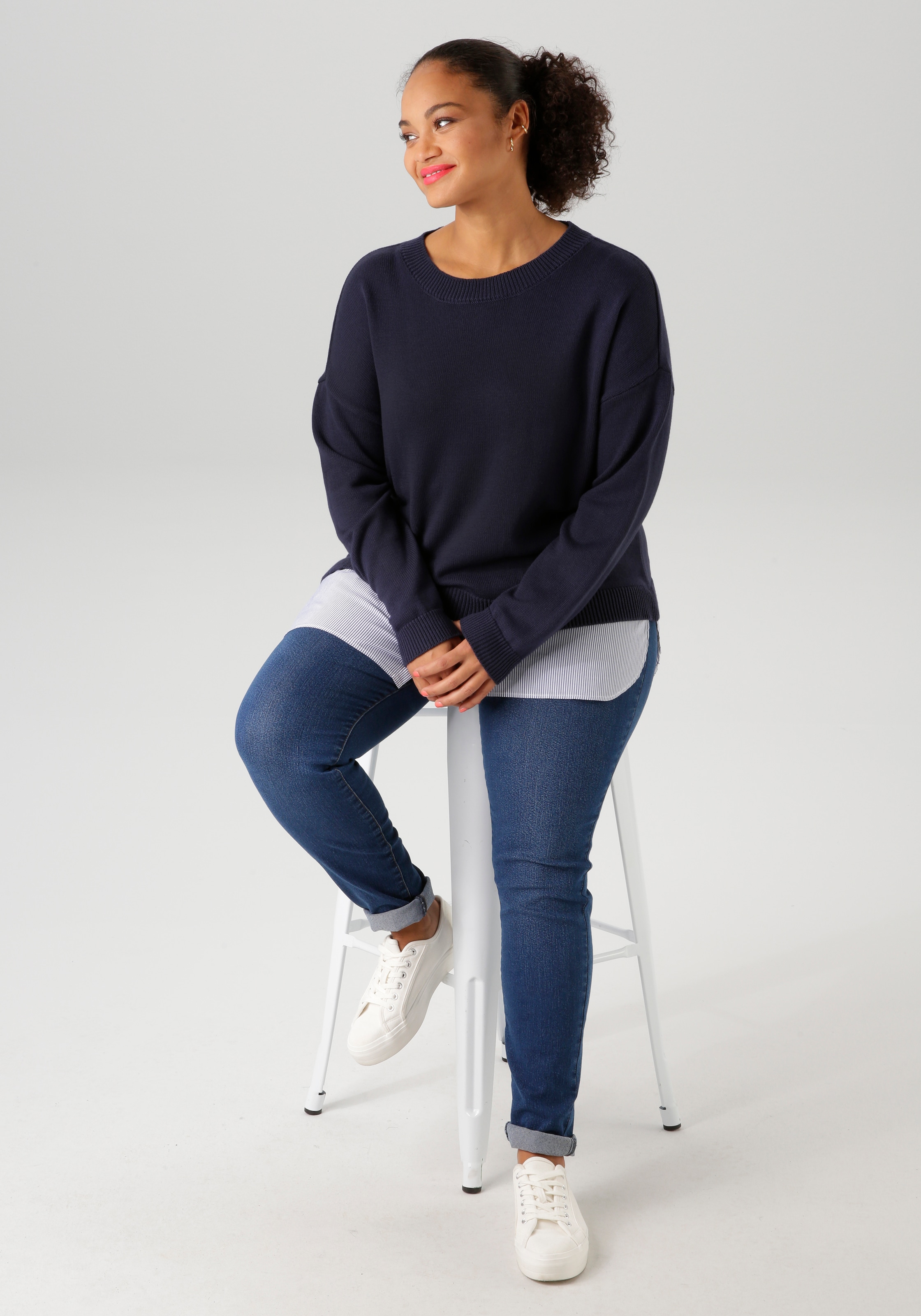 Aniston PLUS Strickpullover, mit gestreiftem Bluseneinsatz am Saum