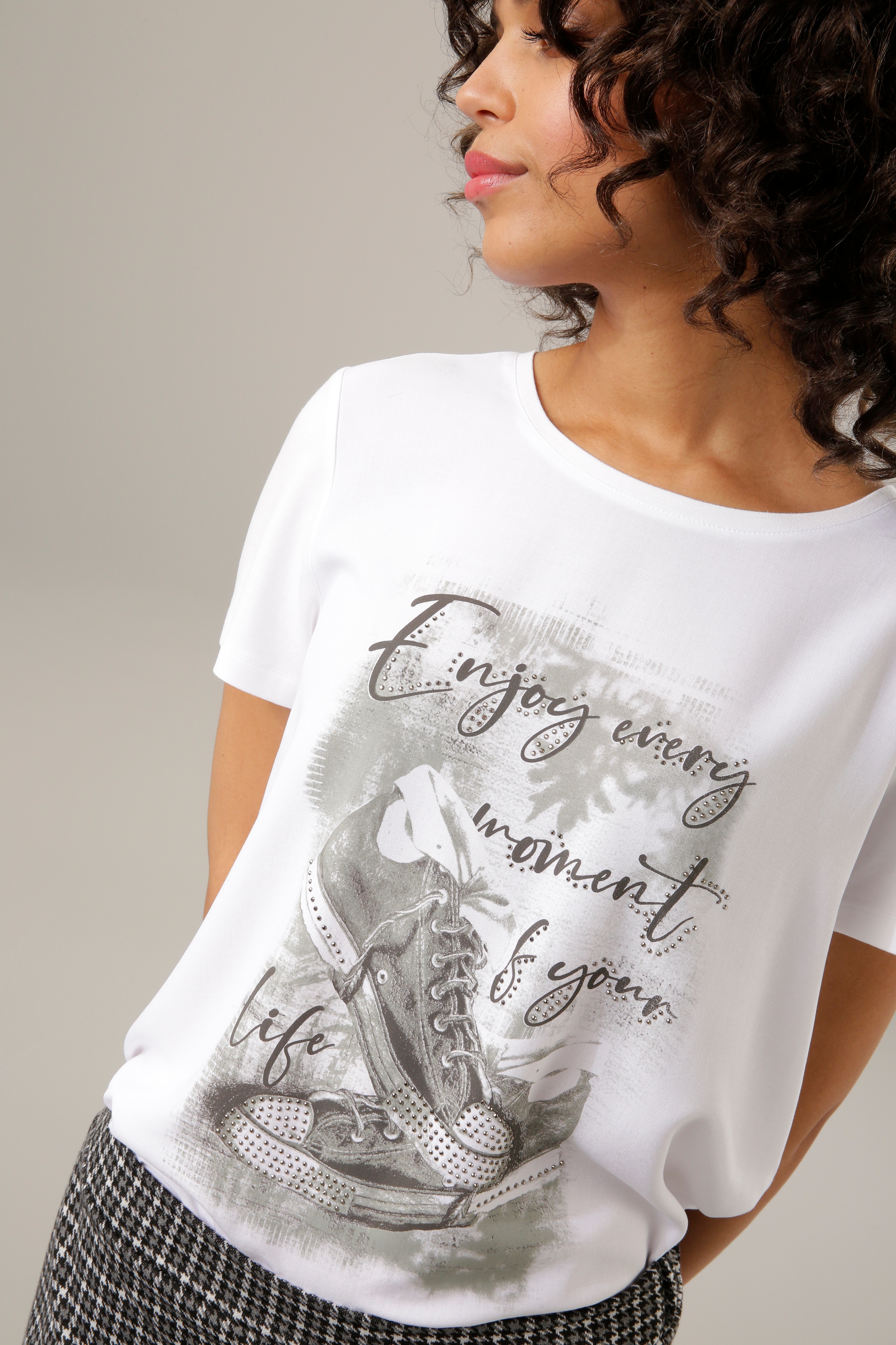 Aniston CASUAL Shirtbluse, mit Glitzersteinchen Frontdruck online | Jelmoli-Versand verzierter shoppen