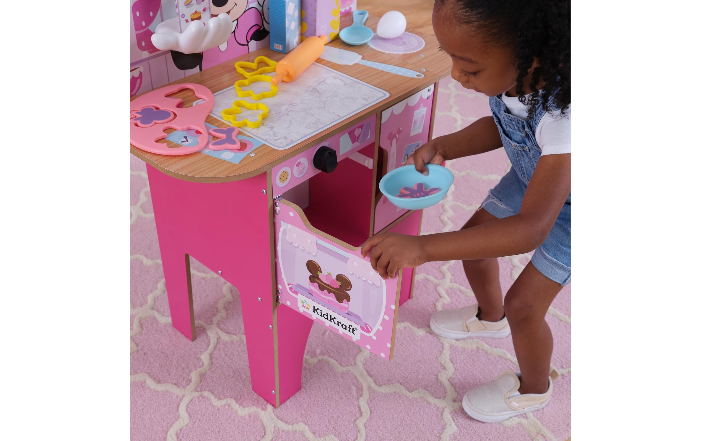 Kinder-Haushaltsset »Kid Kraft Minnie Mouse Bäckerei und Café«, (Set)