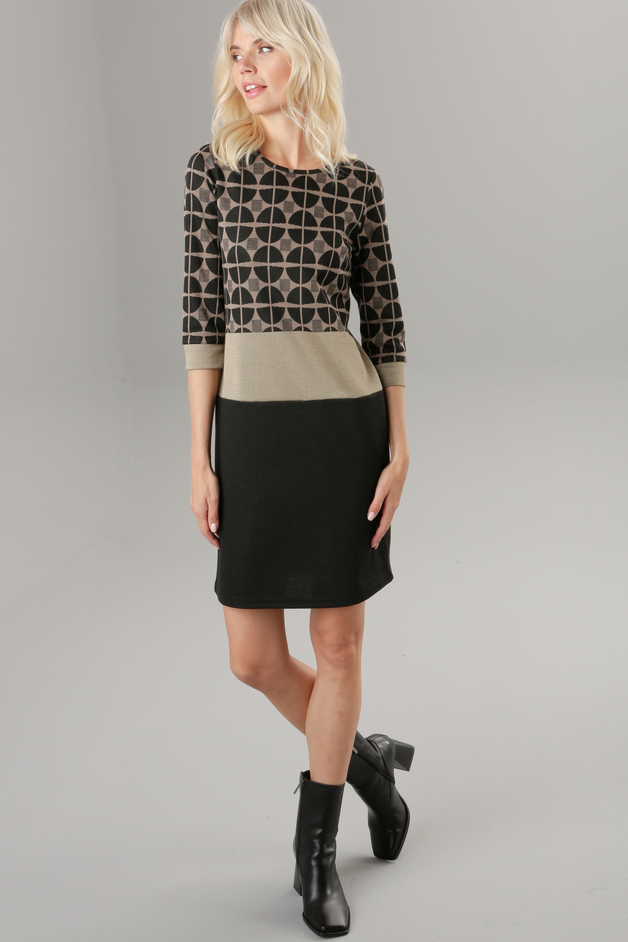 Aniston SELECTED Jerseykleid, mit leicht glänzenden Parts online
