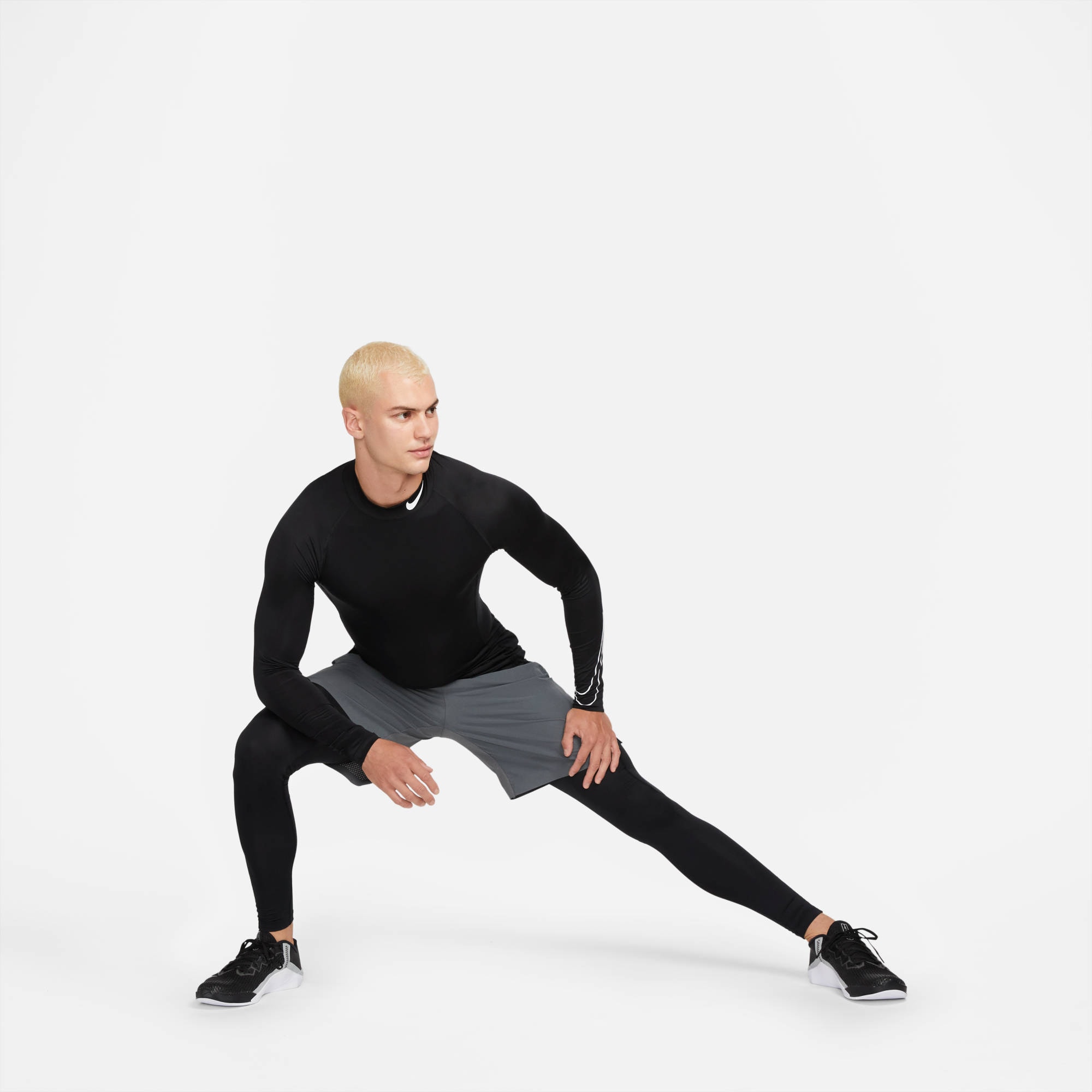 Nike Langarmshirt »PRO DRI-FIT TIGHT FIT LONG-SLEEVE«