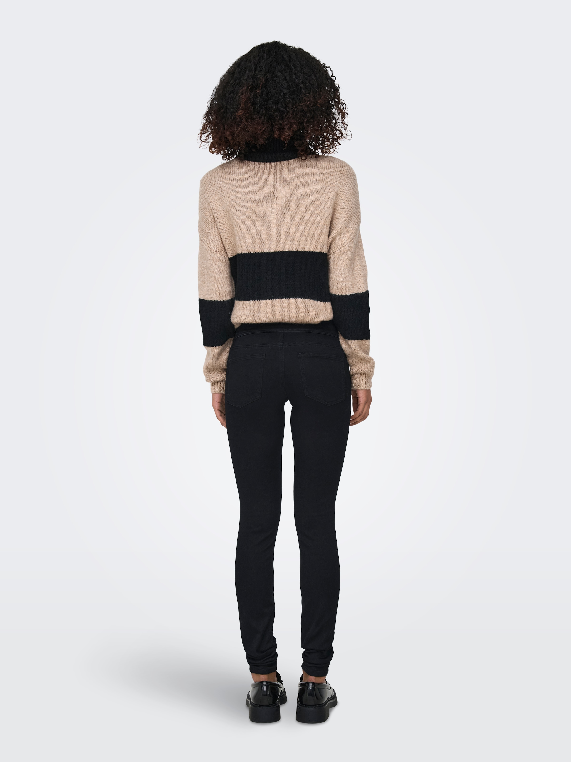 ONLY Skinny-fit-Jeans »ONLROYAL REG VIS BUT SK DNM PIM«