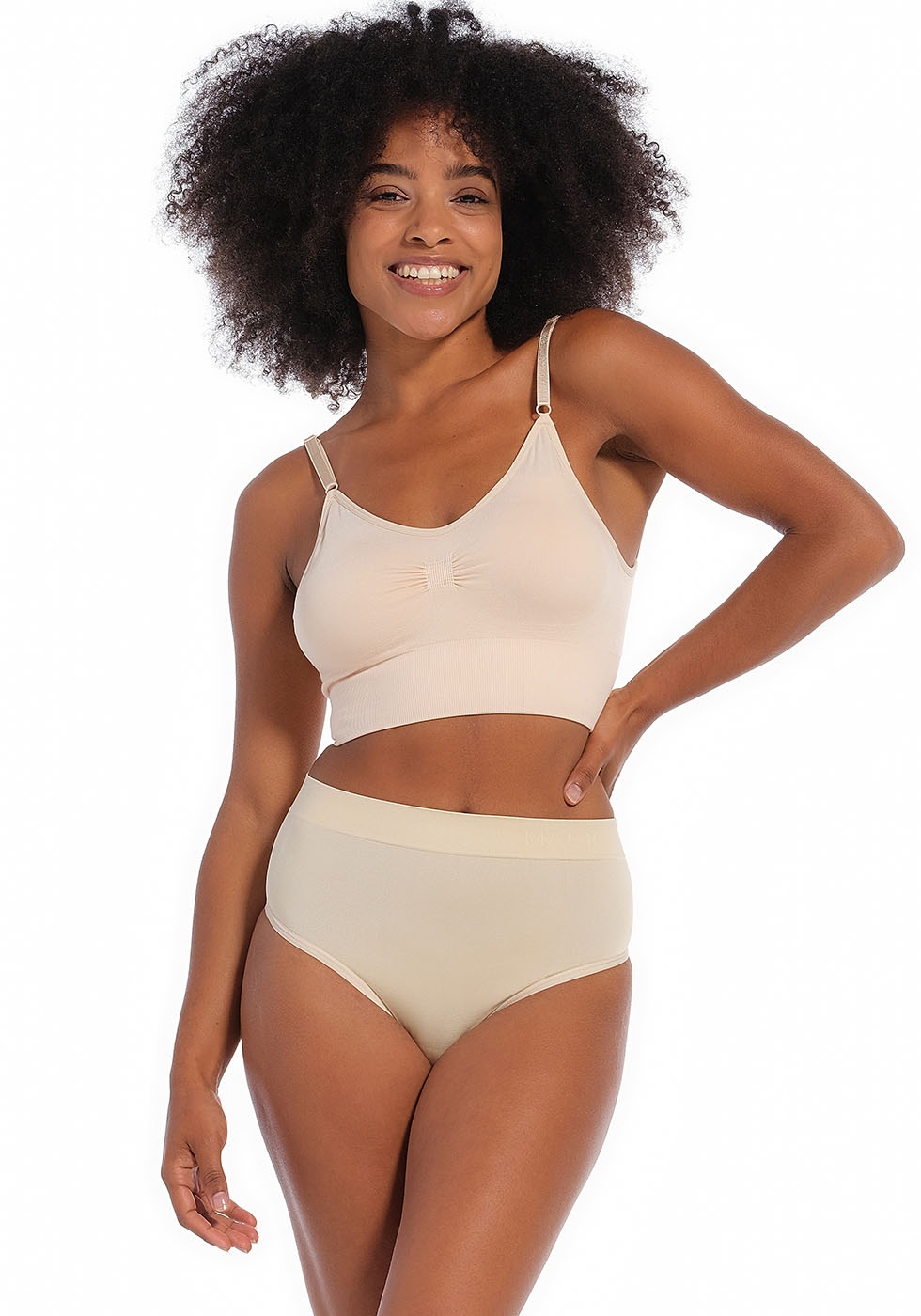 MAGIC Bodyfashion Shapingstring »Comfort Thong«, glatte, nahtlose Verarbeitung für ein unsichtbares Aussehen