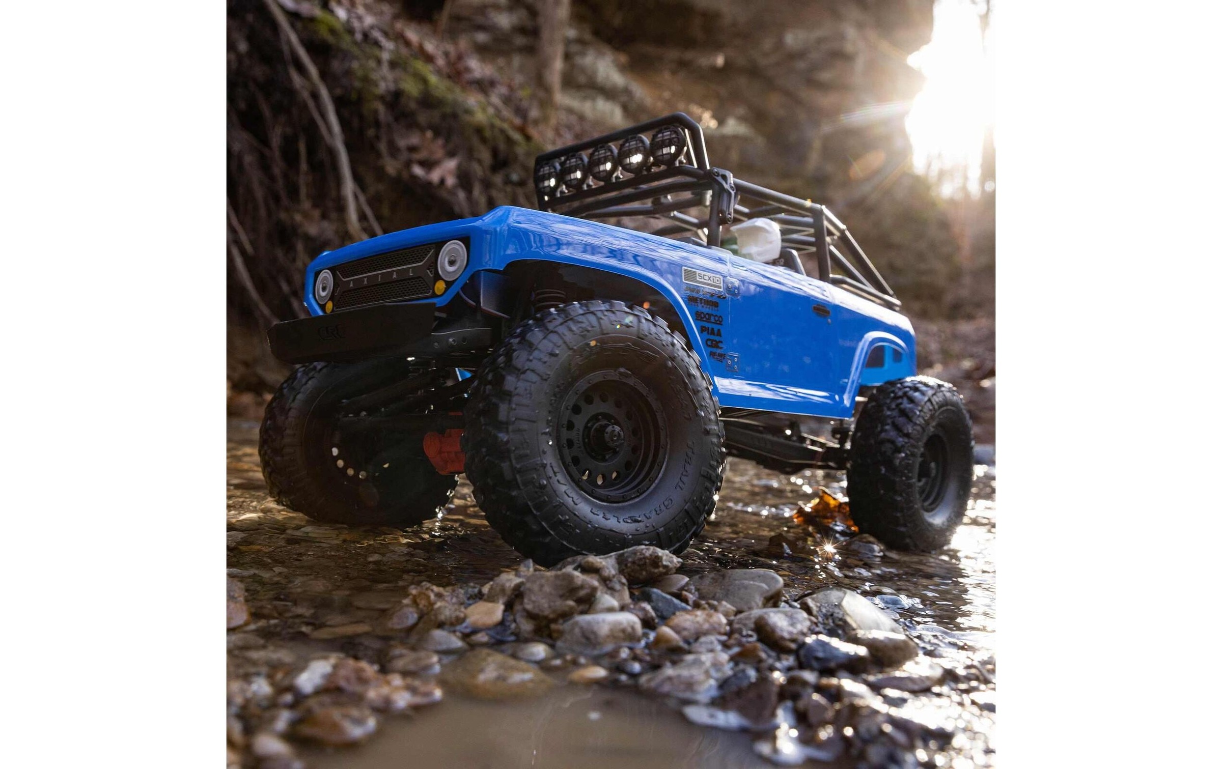 RC-Buggy »Axial SCX10 II Deadbolt, Blau ARTR,«, Lackiert