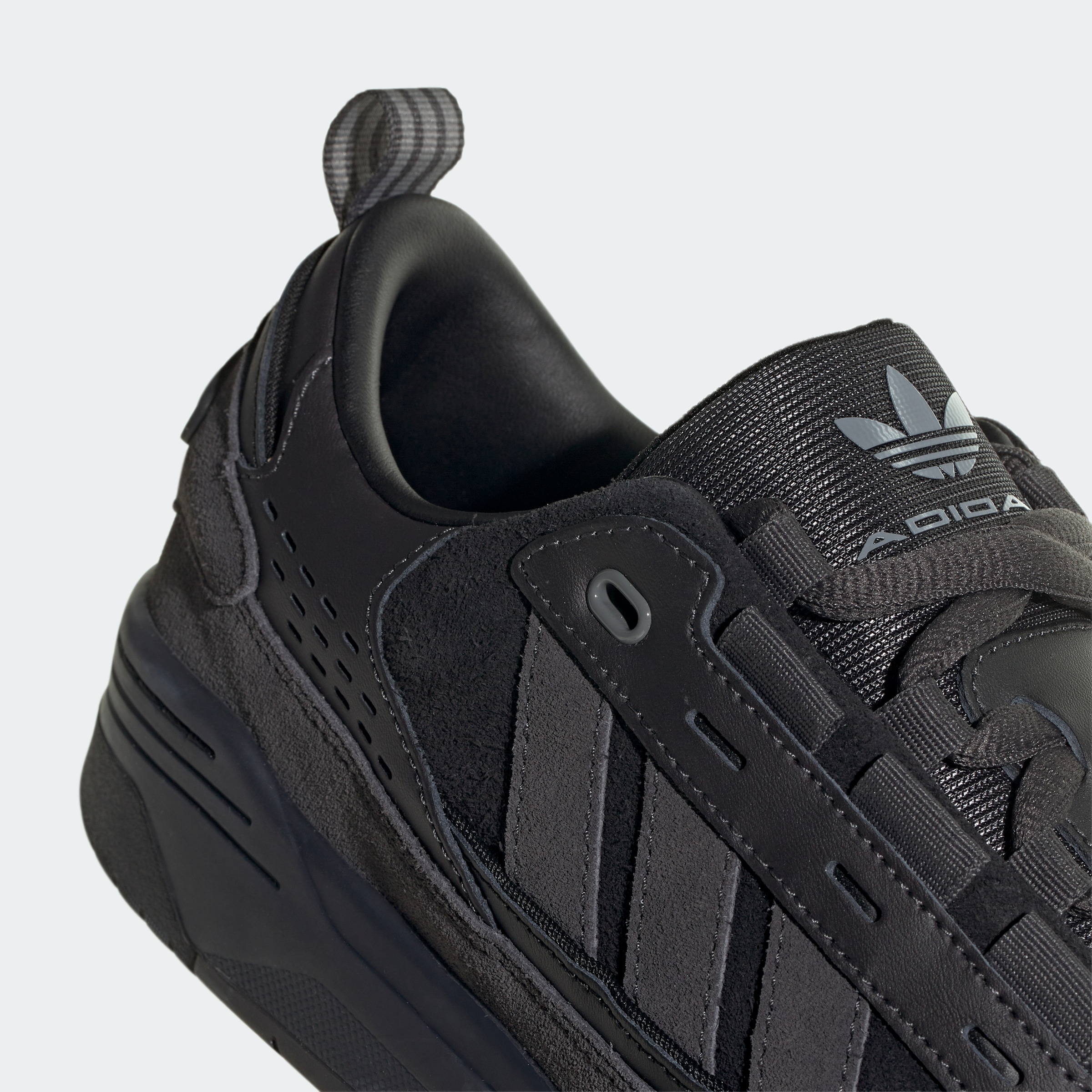 adidas Originals Sneaker »ADI2000«