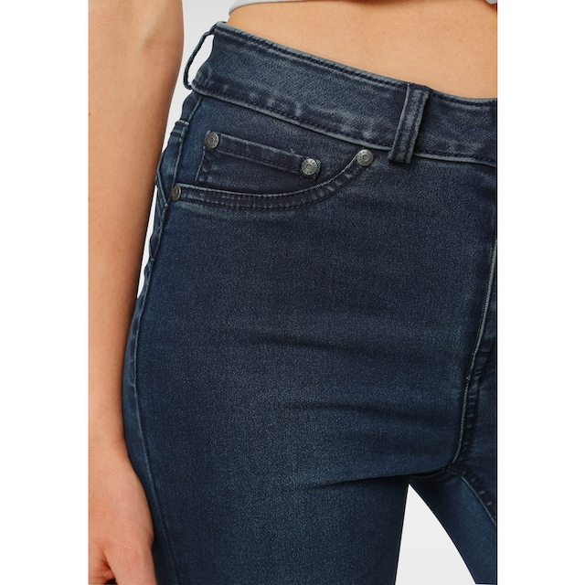 Arizona Skinny-fit-Jeans »Ultra Stretch«, High Waist mit Shapingnähten  online bestellen | Jelmoli-Versand