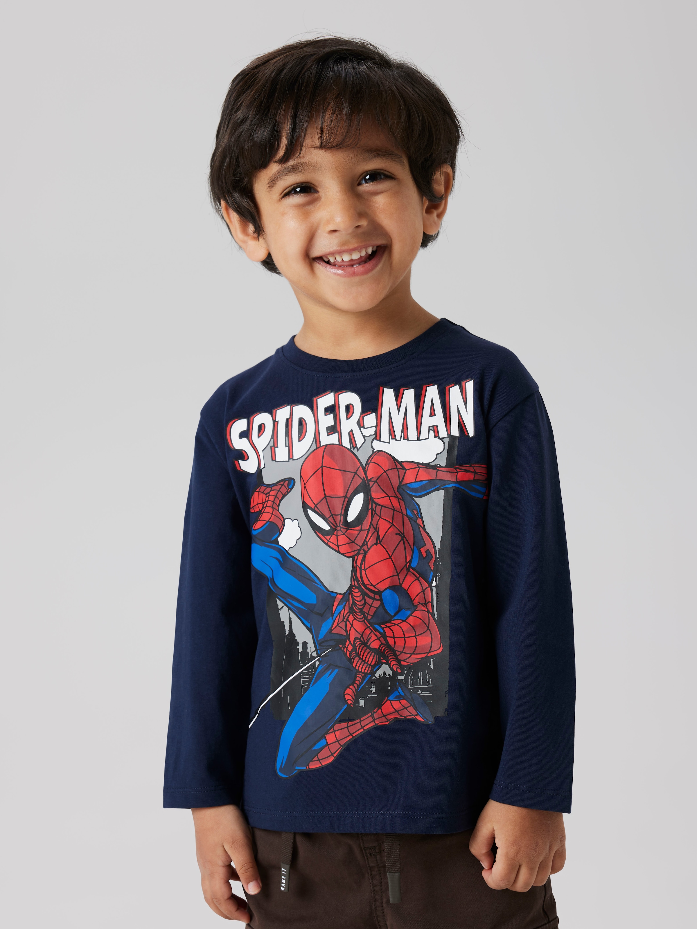 Name It Langarmshirt »NMMJUICE SPIDER NREG LS TOP NOOS MAR«