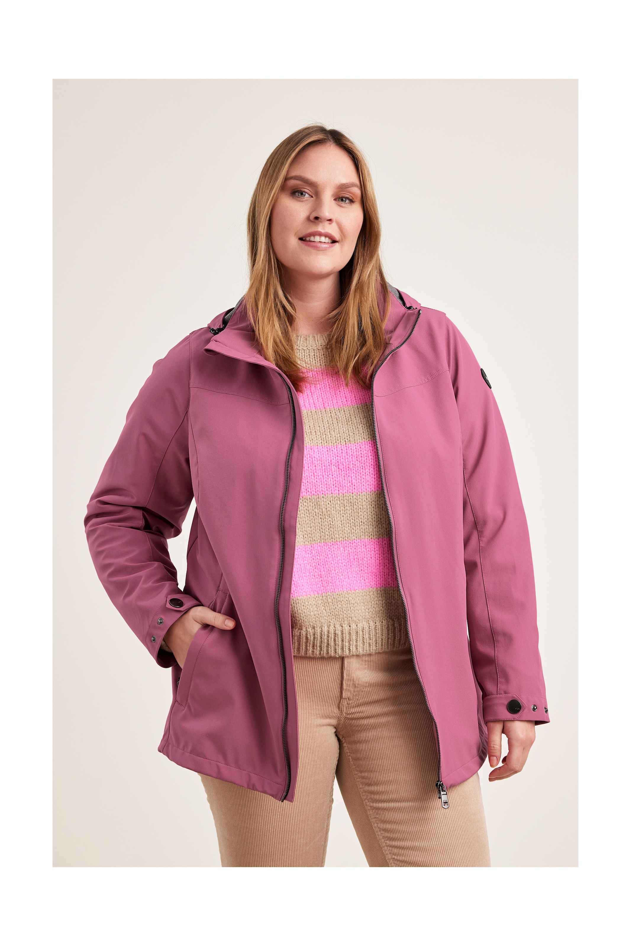 STOY Softshelljacke »STS 1 WMN SFTSHLL JCKT«, Damen Softshelljacke: wasserabweisend, winddicht, atmungsaktiv