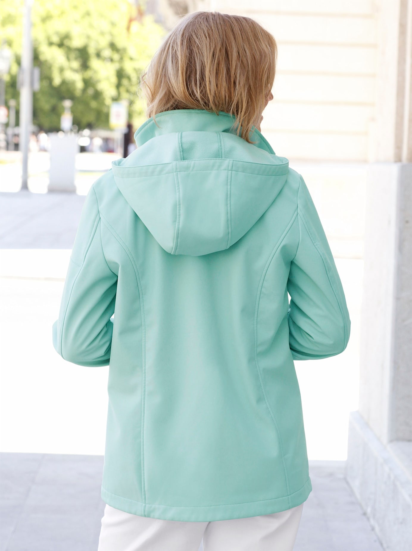 Casual Looks Softshelljacke mit Kapuze