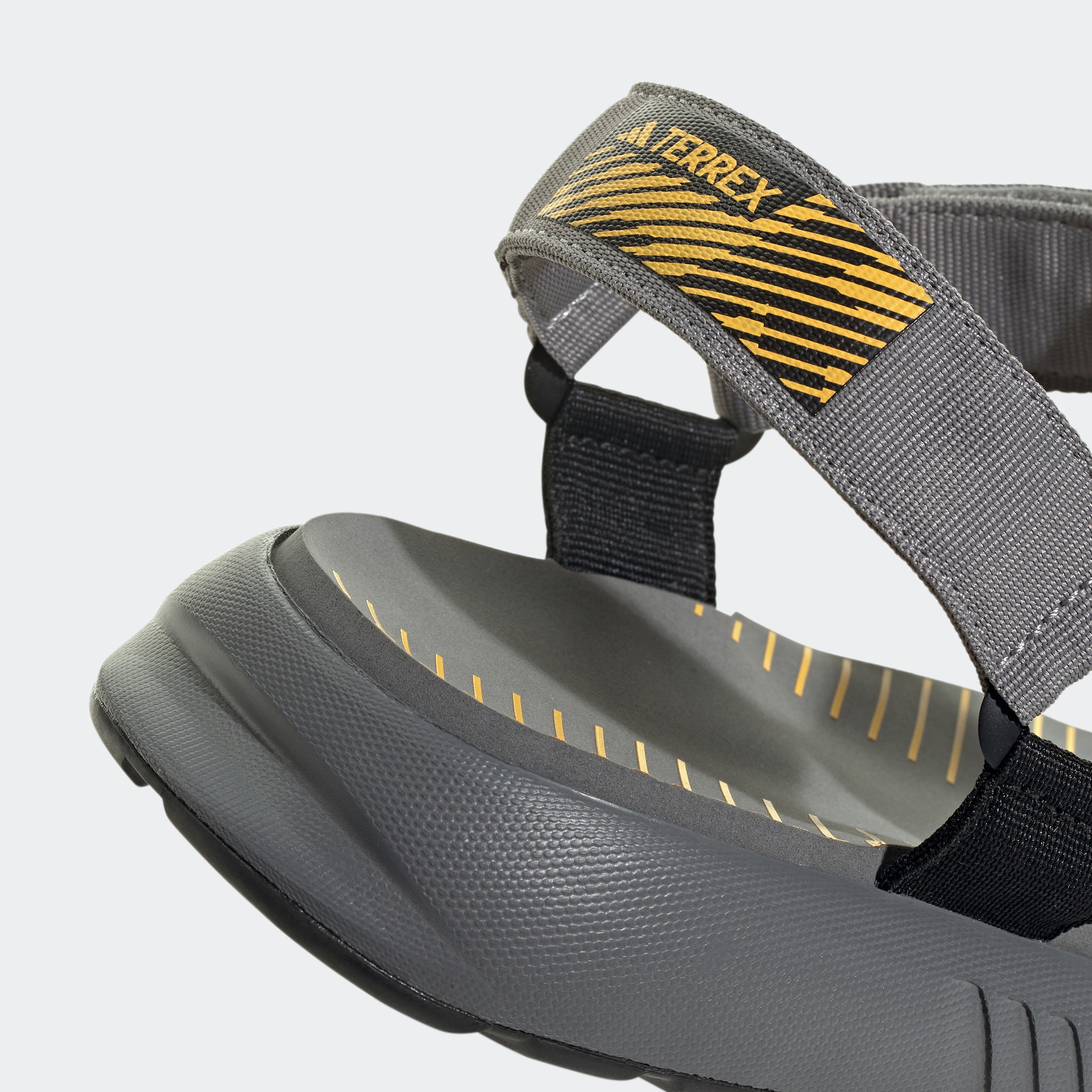 adidas TERREX Outdoorsandale »TERREX HYDROTERRA LIGHT SANDALE«, mit Klettverschluss