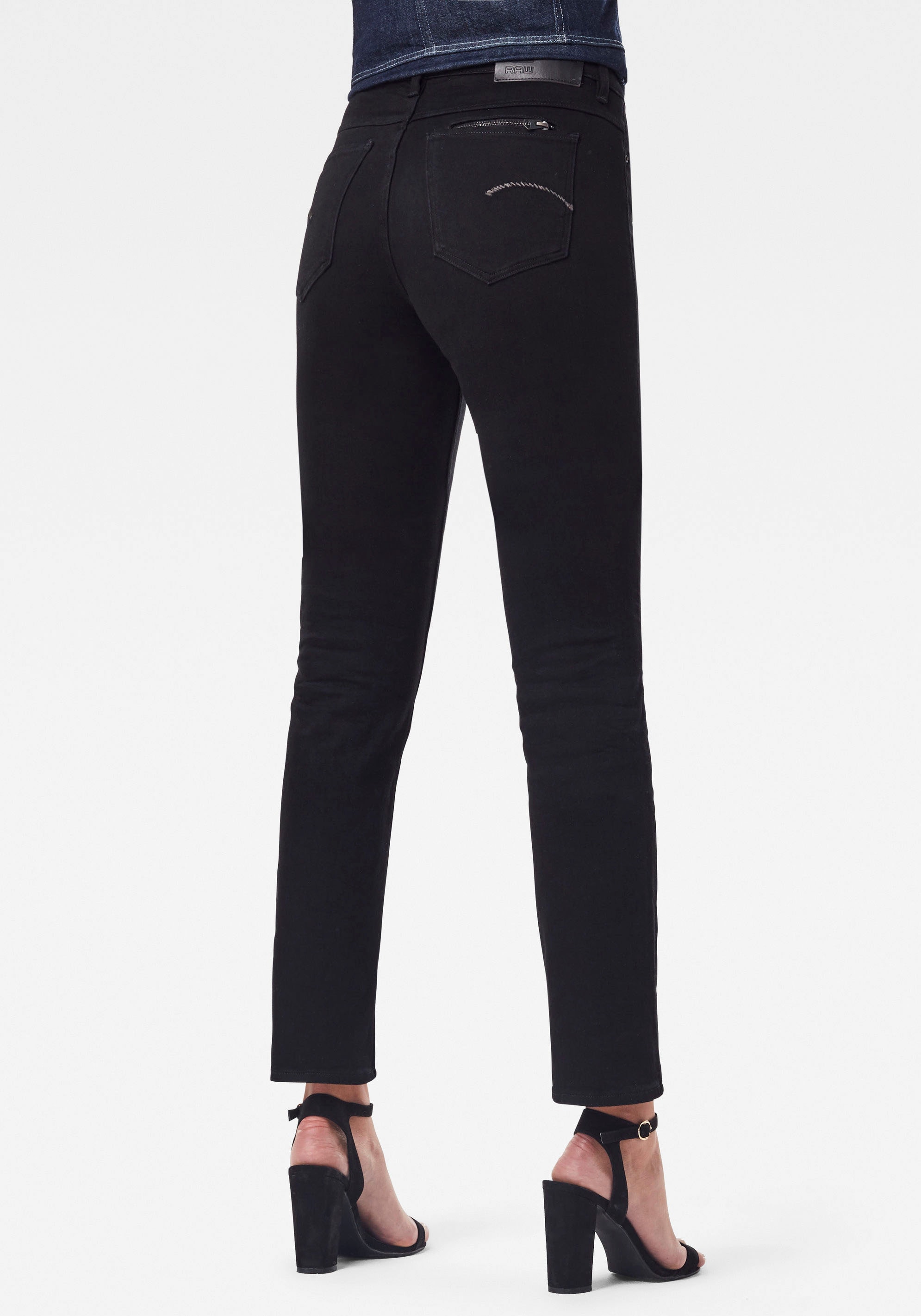 G-STAR Straight-Jeans »Noxer Straight«, mit Reissverschlusstasche über der Gesässtasche hinten
