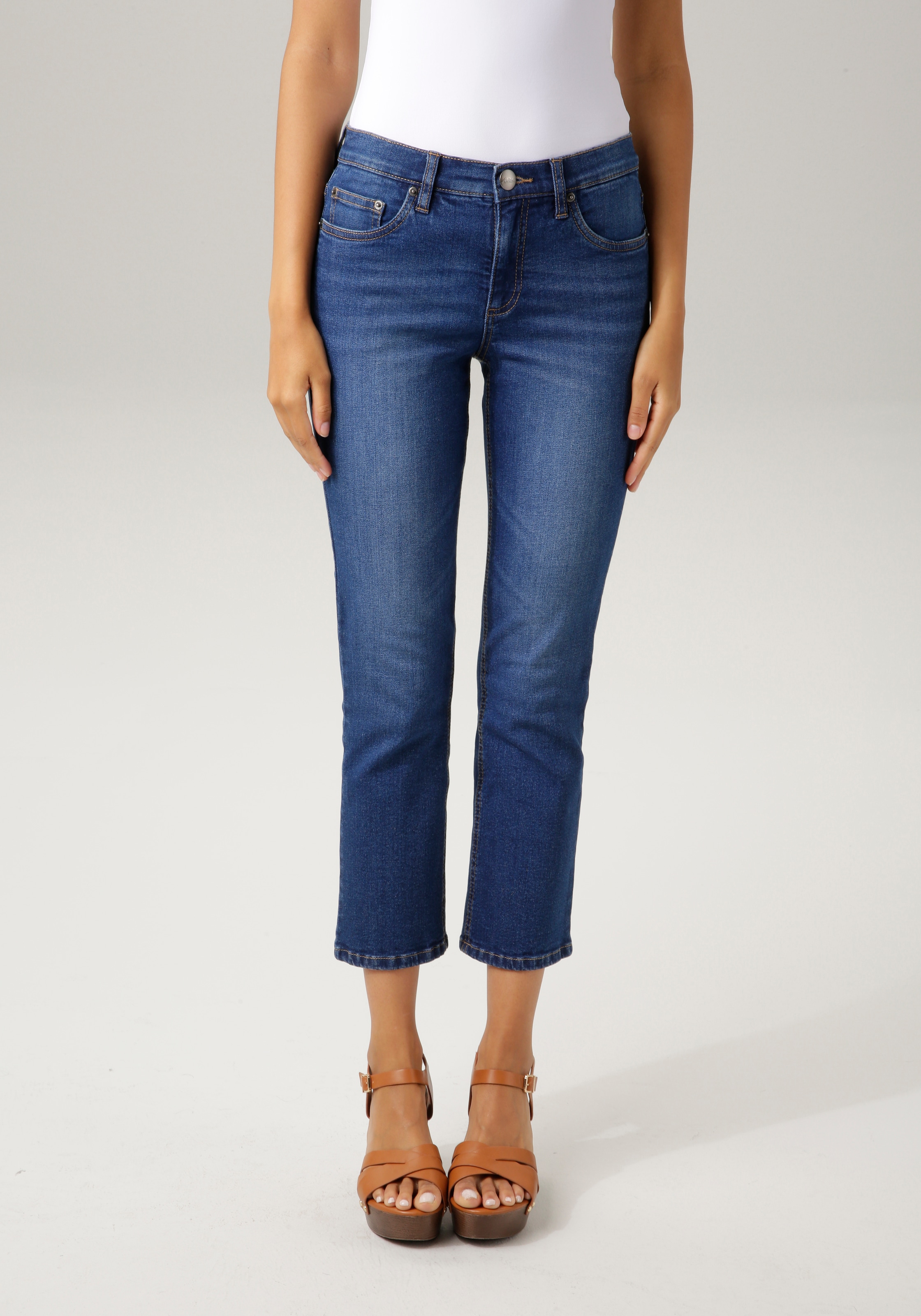 Aniston CASUAL Bootcut-Jeans, trendiger online | Jelmoli-Versand in kaufen 7/8-Länge