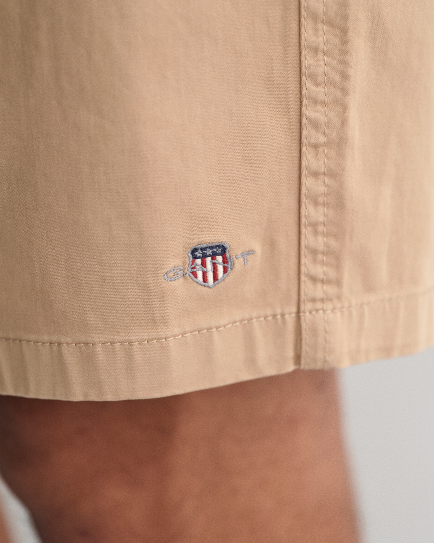 Gant Shorts »DRAWSTRING LOGO SHORTS«, mit elastischem Bund und Kordelzug