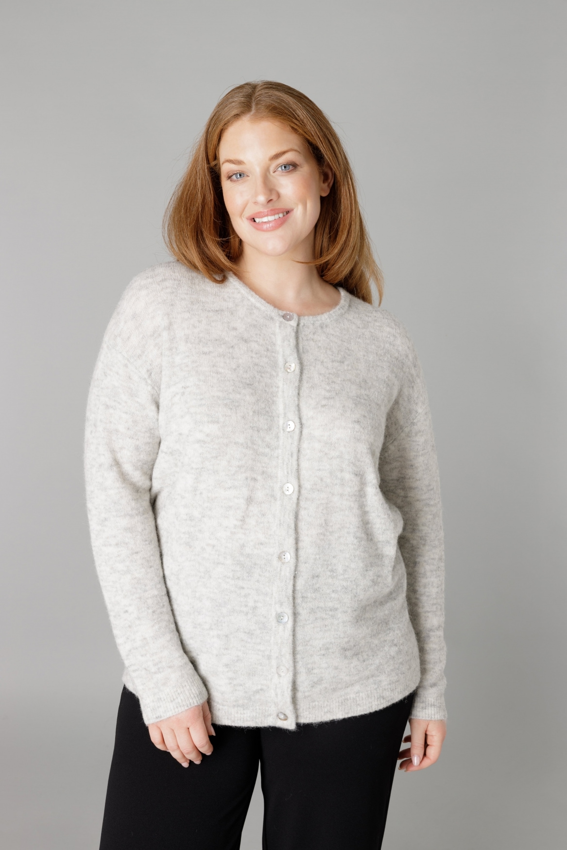 Base Level Curvy Cardigan »Yulia« mit Woll-Anteil und Knopfleiste