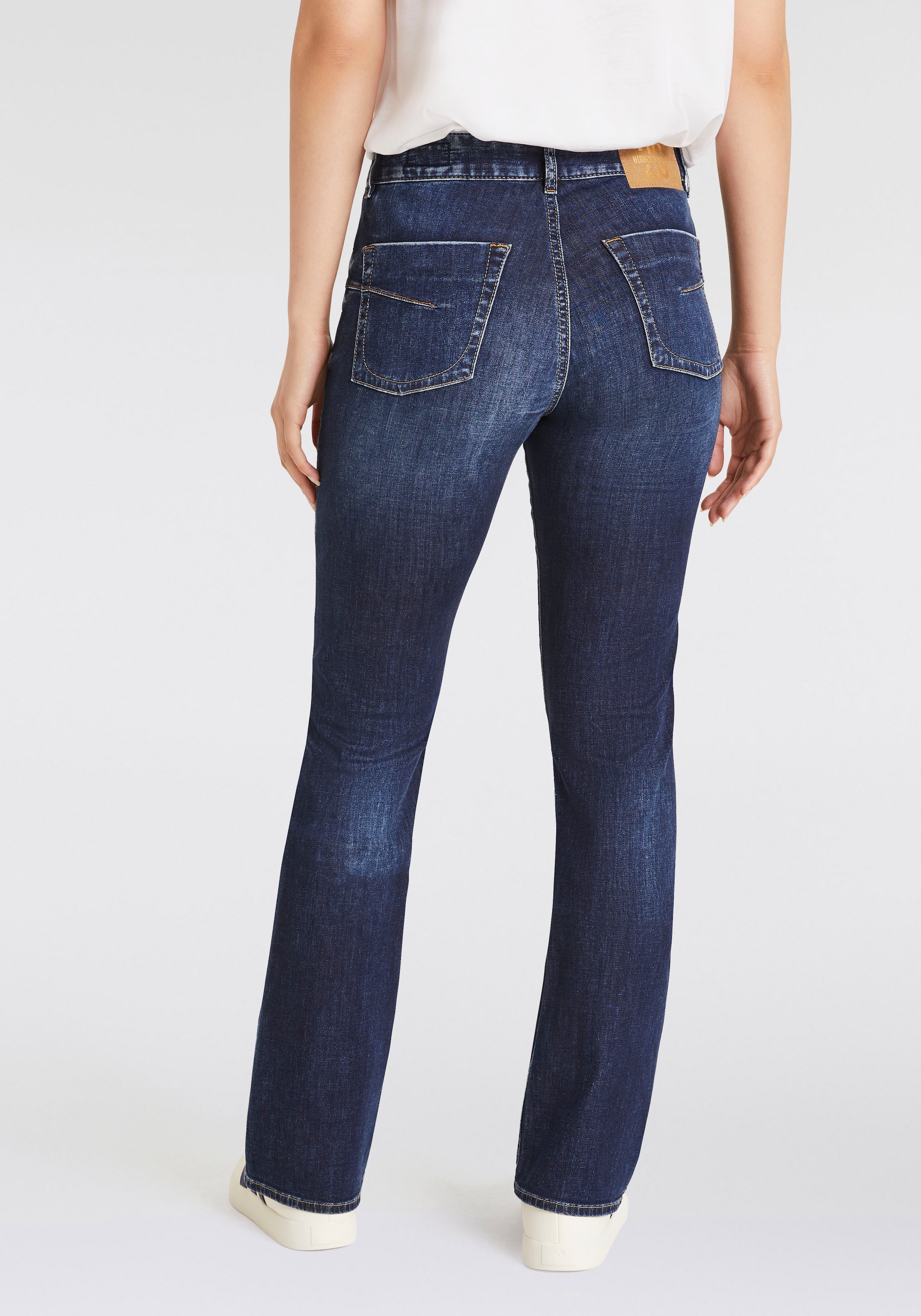 Herrlicher Bootcut-Jeans »Lucky 20 Recycled Denim Light«