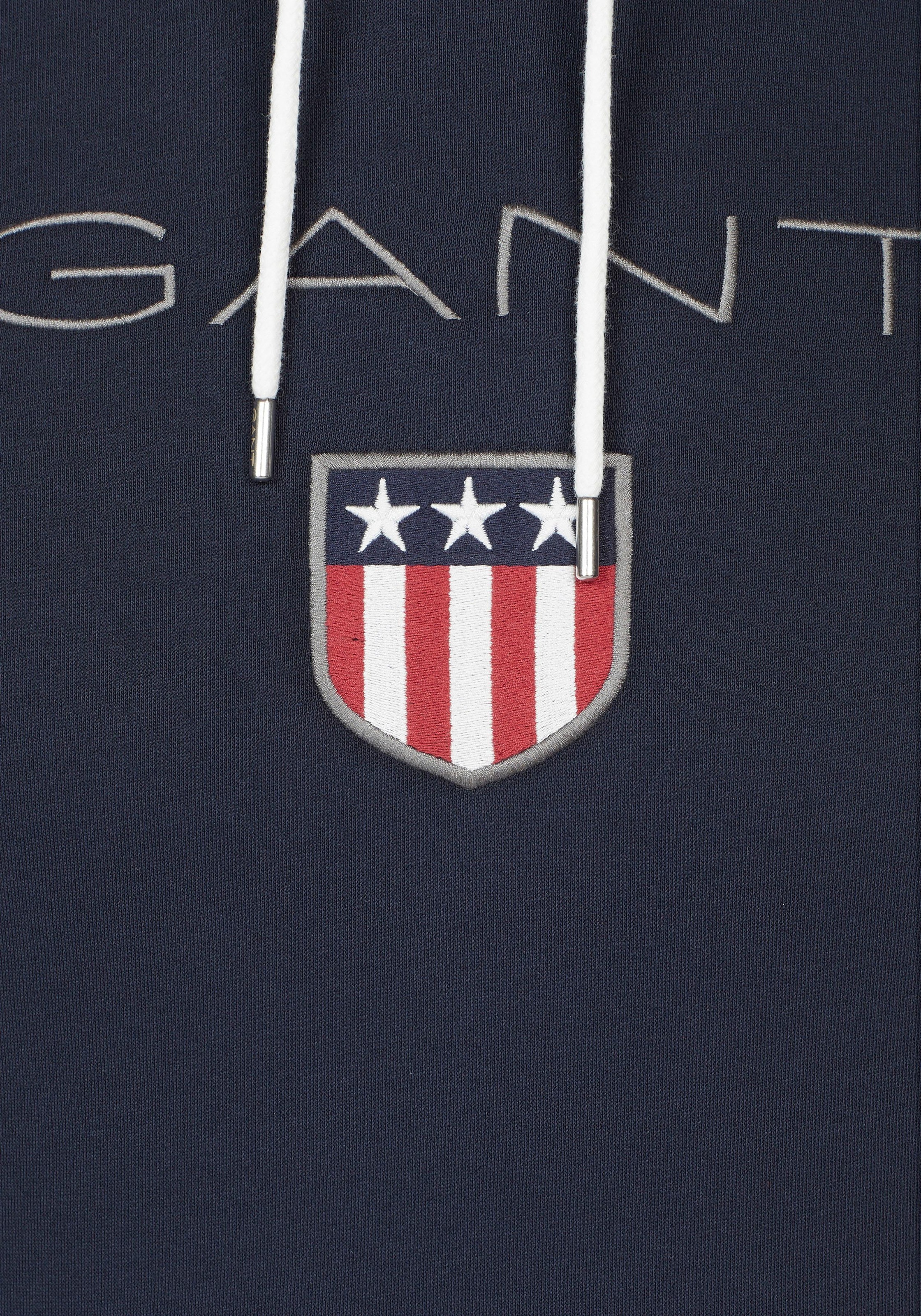 Gant Kapuzensweatshirt »Shield Sweat Hoodie«, plakative Gant-Stickerei