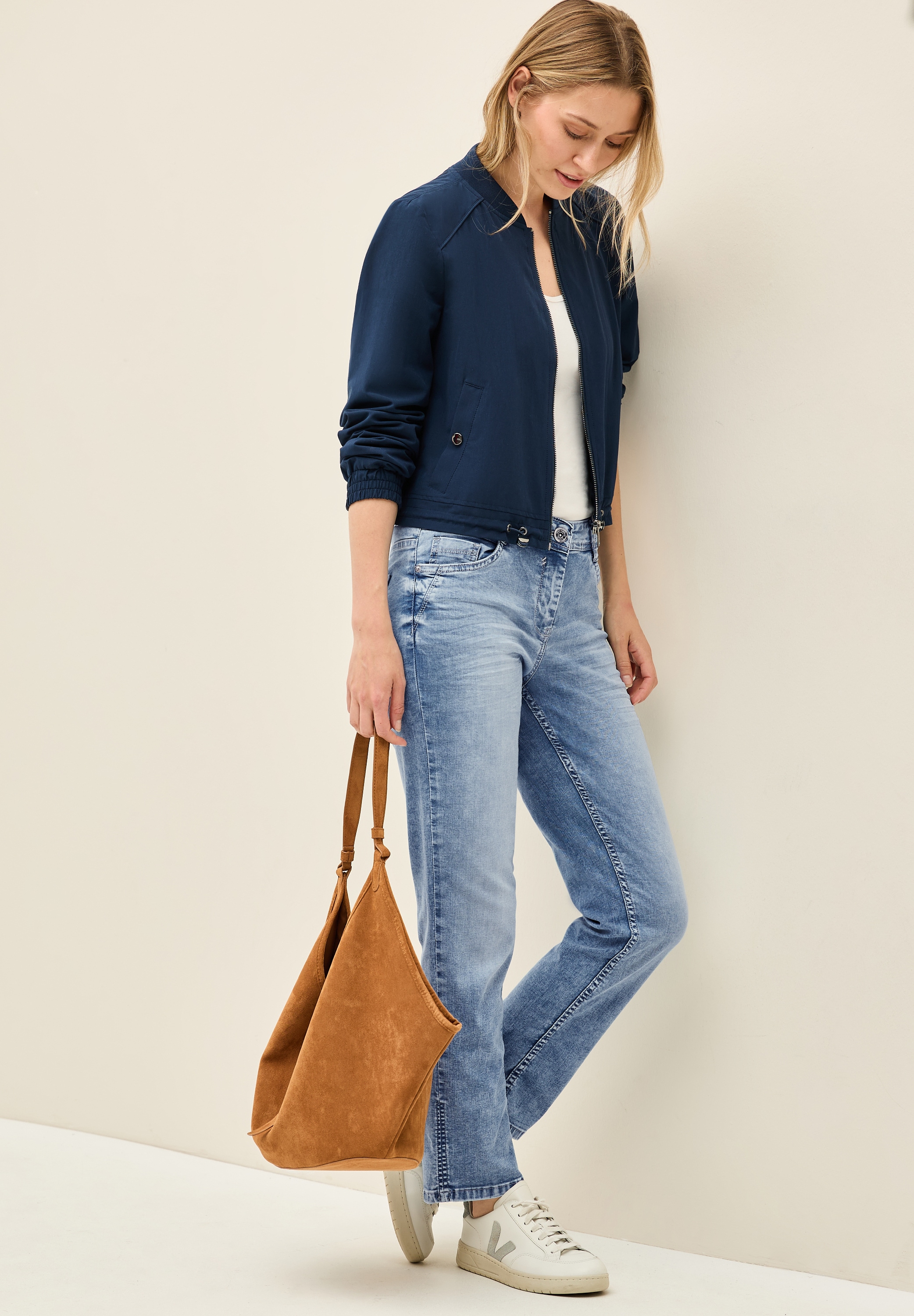 Cecil 5-Pocket-Jeans »Style Scarlett«, mit Turn-Up Detail