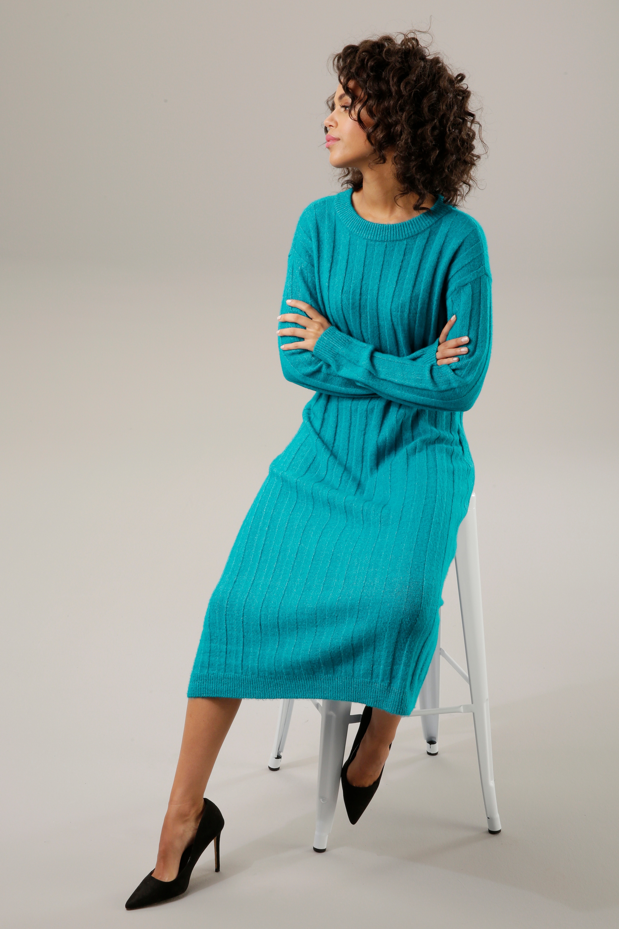 trendigem aus Melange-Garn | online Strickkleid, kaufen CASUAL Aniston Jelmoli-Versand