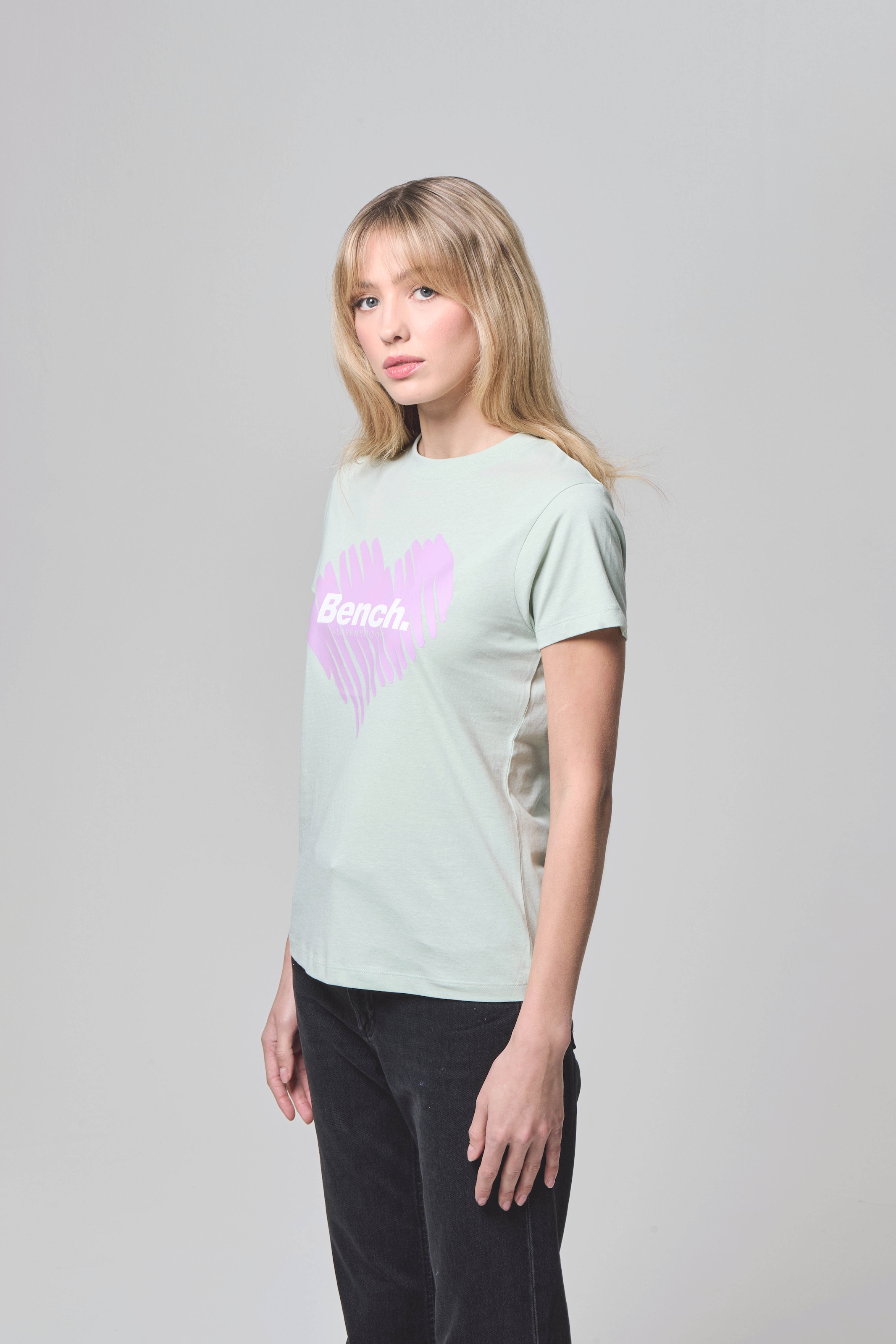 Bench. Rundhalsshirt »MIAO«