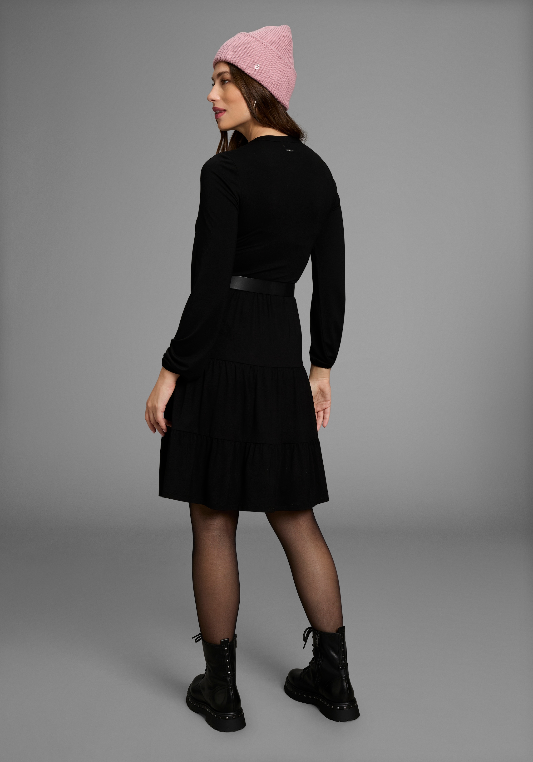 Bruno Banani Jerseykleid, mit tollem Reissverschluss-Detail - NEUE KOLLEKTION