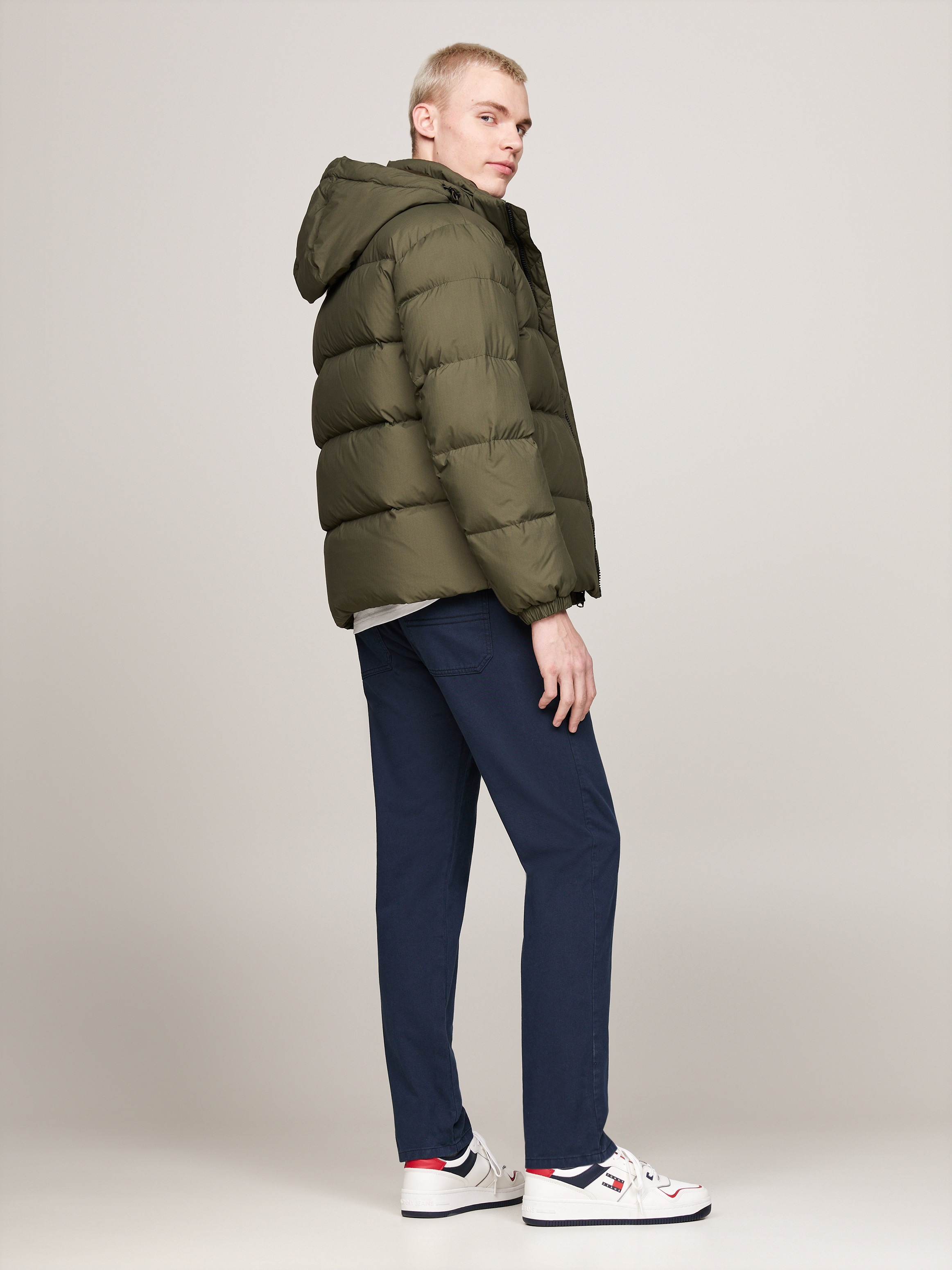 Tommy Jeans Steppjacke »TJM ESSENTIAL DOWN JACKET EXT«, mit Kapuze
