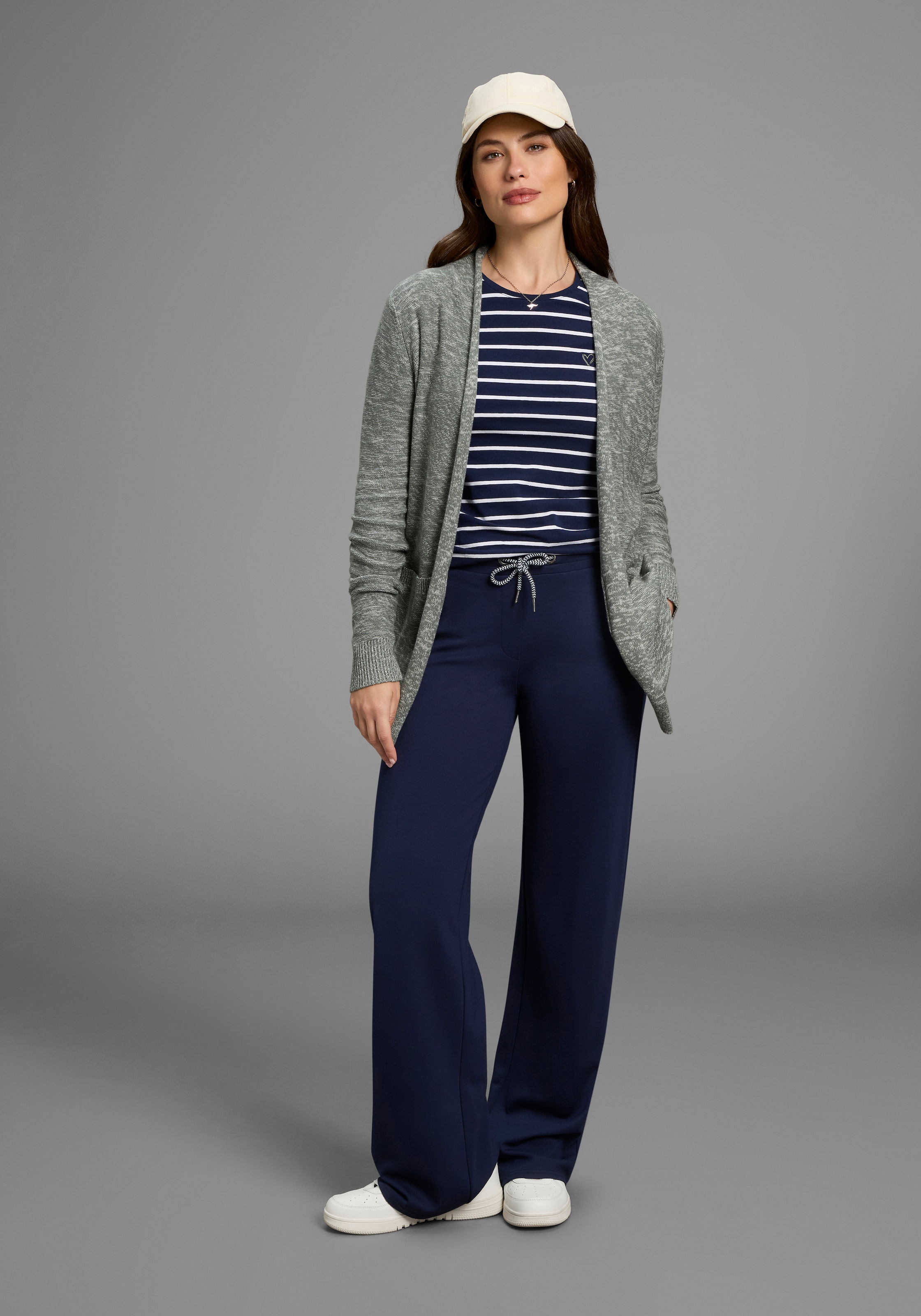KangaROOS Strickjacke, in melierter Optik