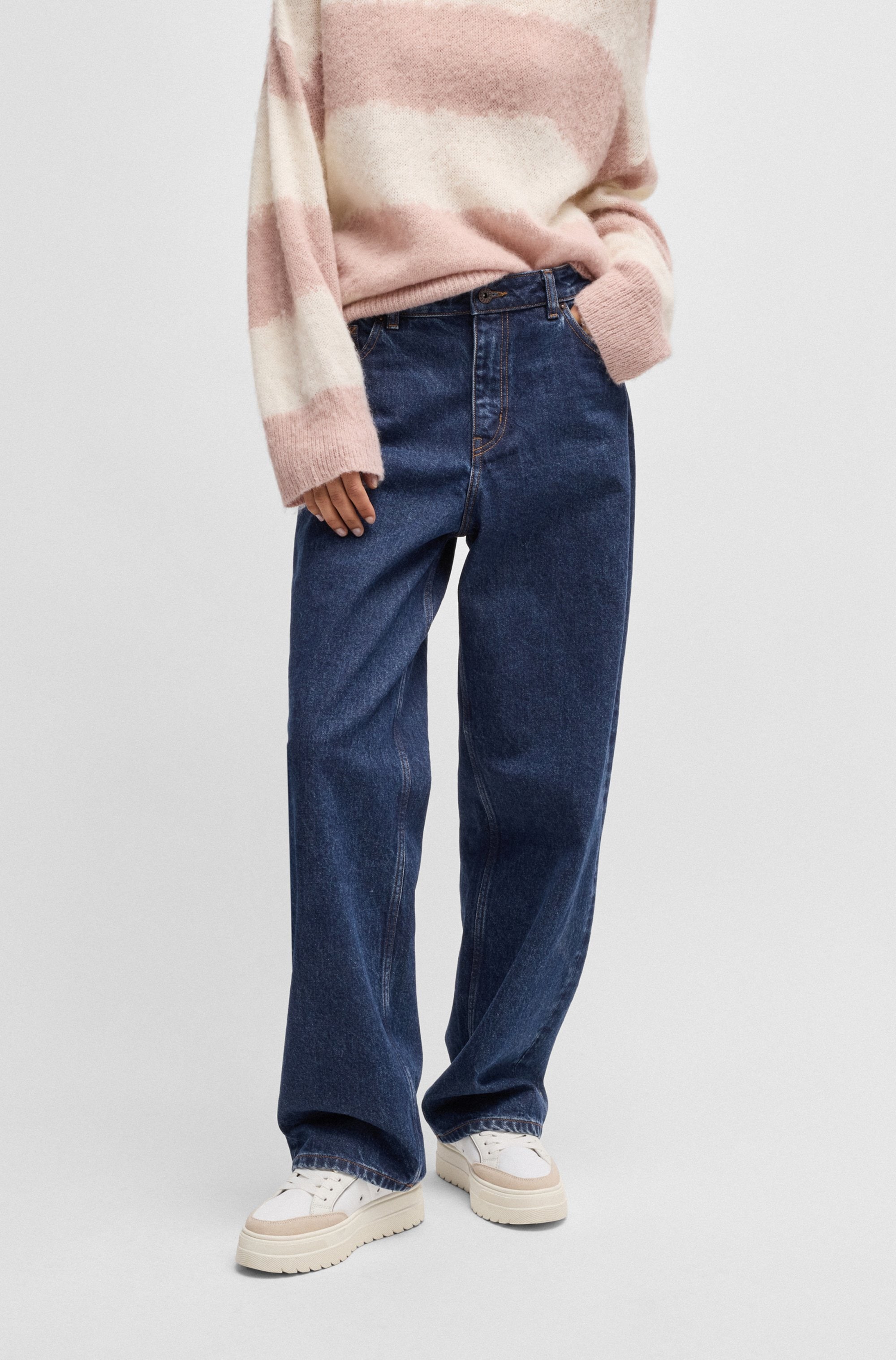 HUGO Blue Relax-fit-Jeans »Leni«, mit charakteristischer Stickerei