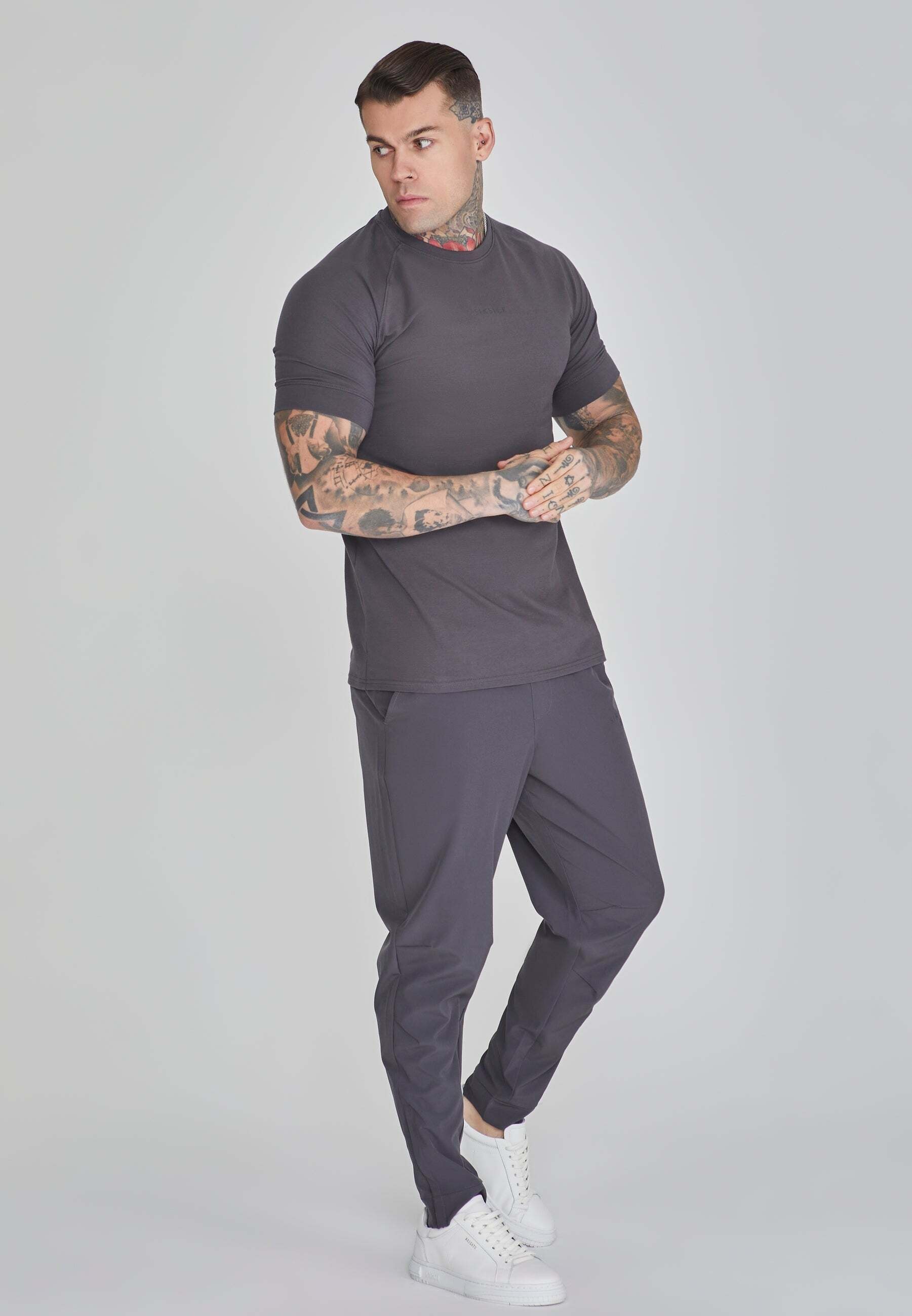 Siksilk T-Shirt »Siksilk T-Shirt Smart T-Shirt in Dark Grey«