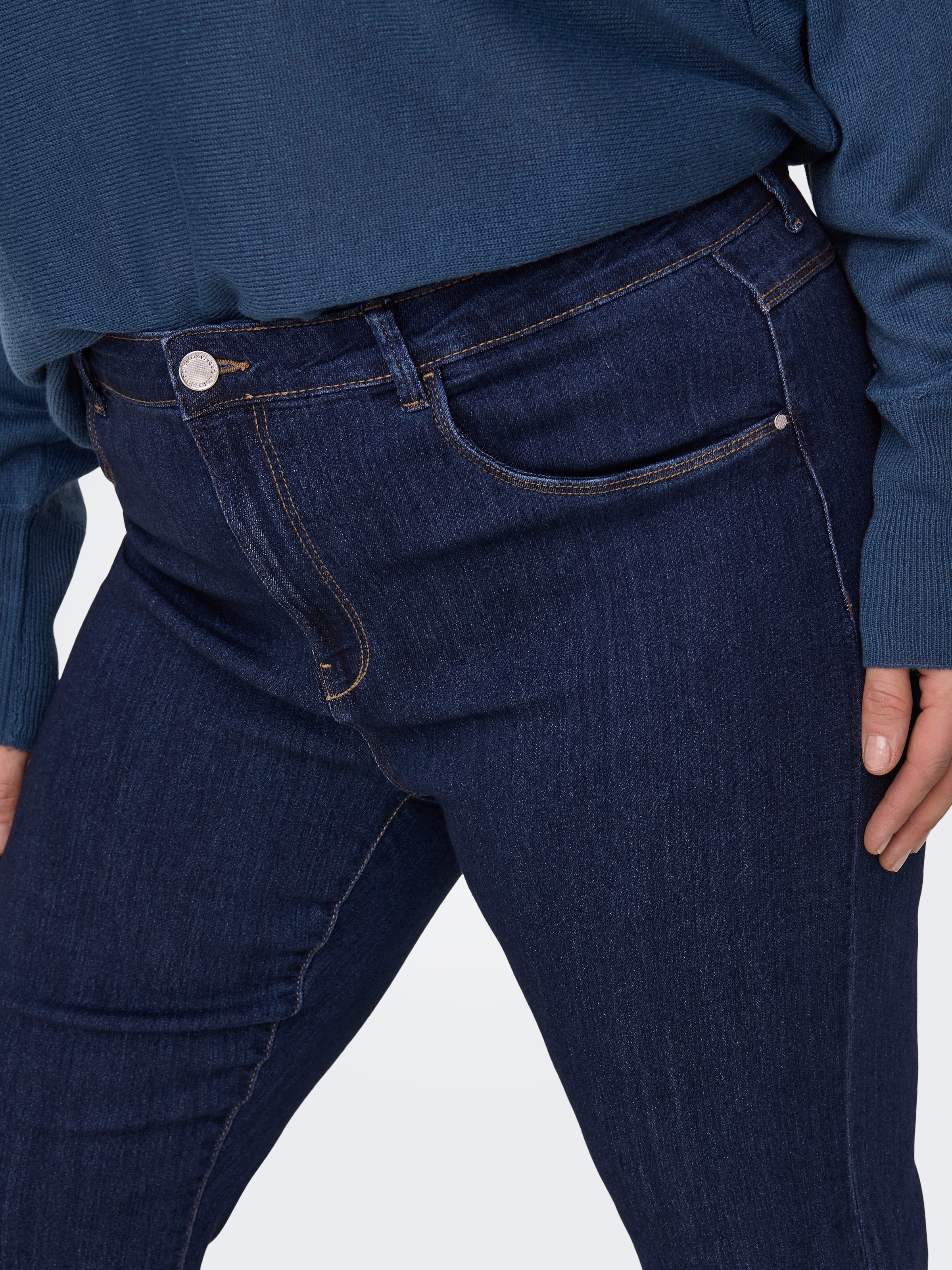 ONLY CARMAKOMA Bootcut-Jeans »CARTHUNDER LIFE MID PUSH UP FLARED DNM«