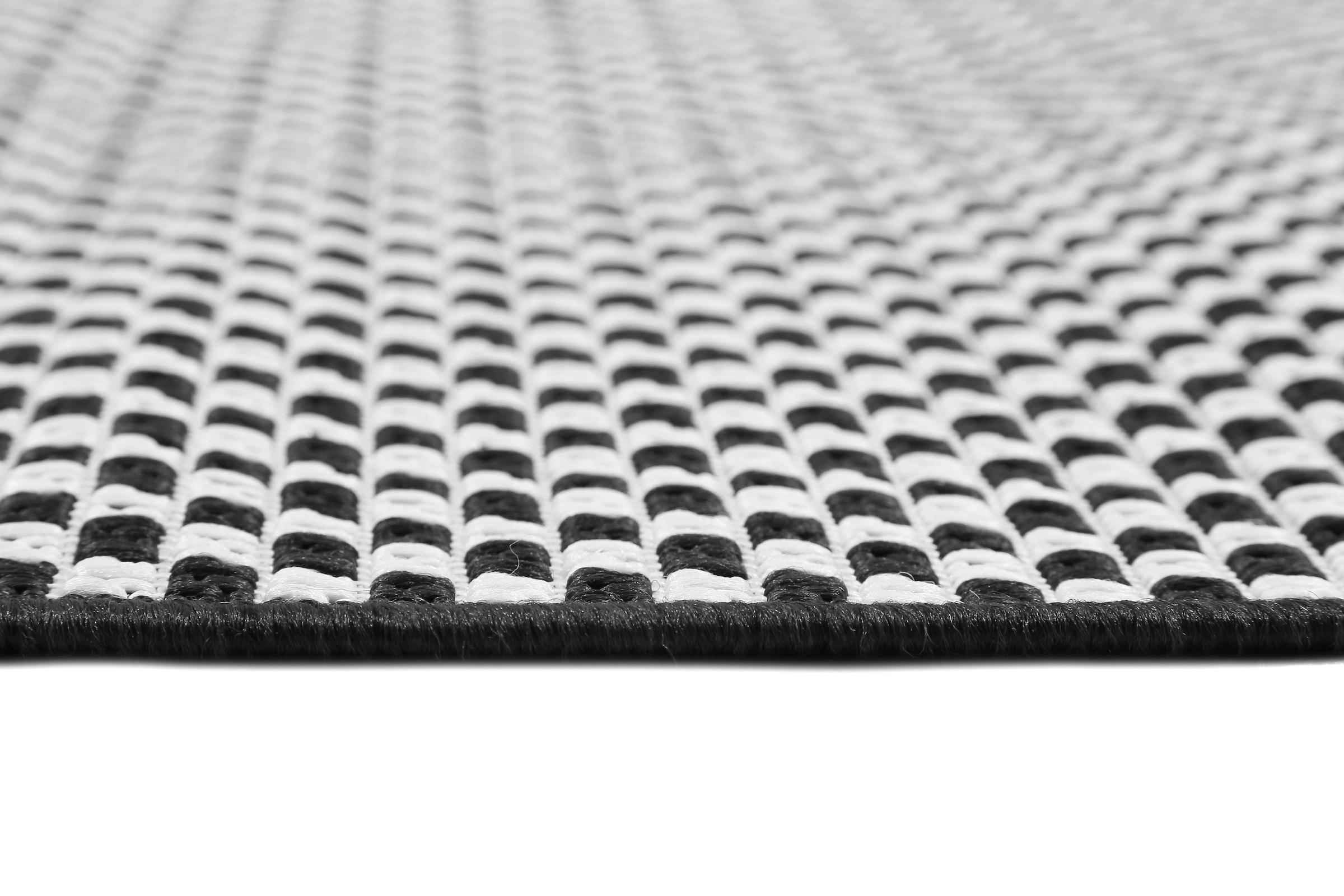 Esprit Outdoorteppich »Raccoon,  ESP-22557«, rechteckig, 4 mm Höhe, Läufer, wetterfest,schwarz weiss kariert, ideal für Balkon, Terrasse