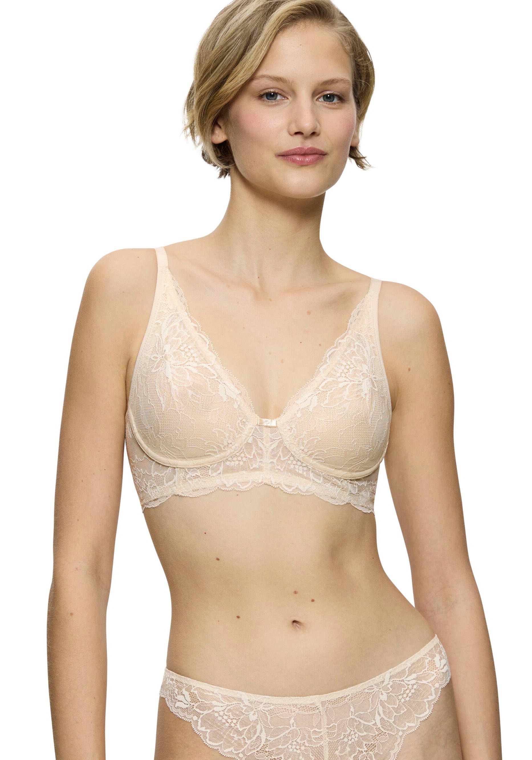 Triumph Bügelloser BH »Amourette Charm« Strech-Spitze, tiefer V-Ausschnitt