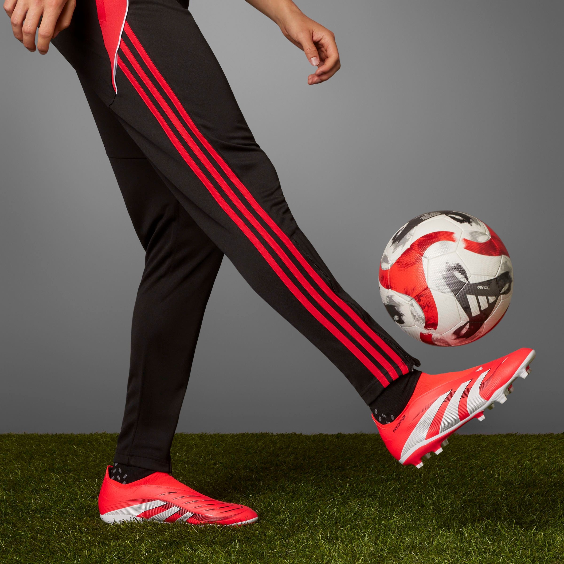 adidas Performance Fussballschuh »PREDATOR LEAGUE LACELESS FG/MG«, für Rasenplätze