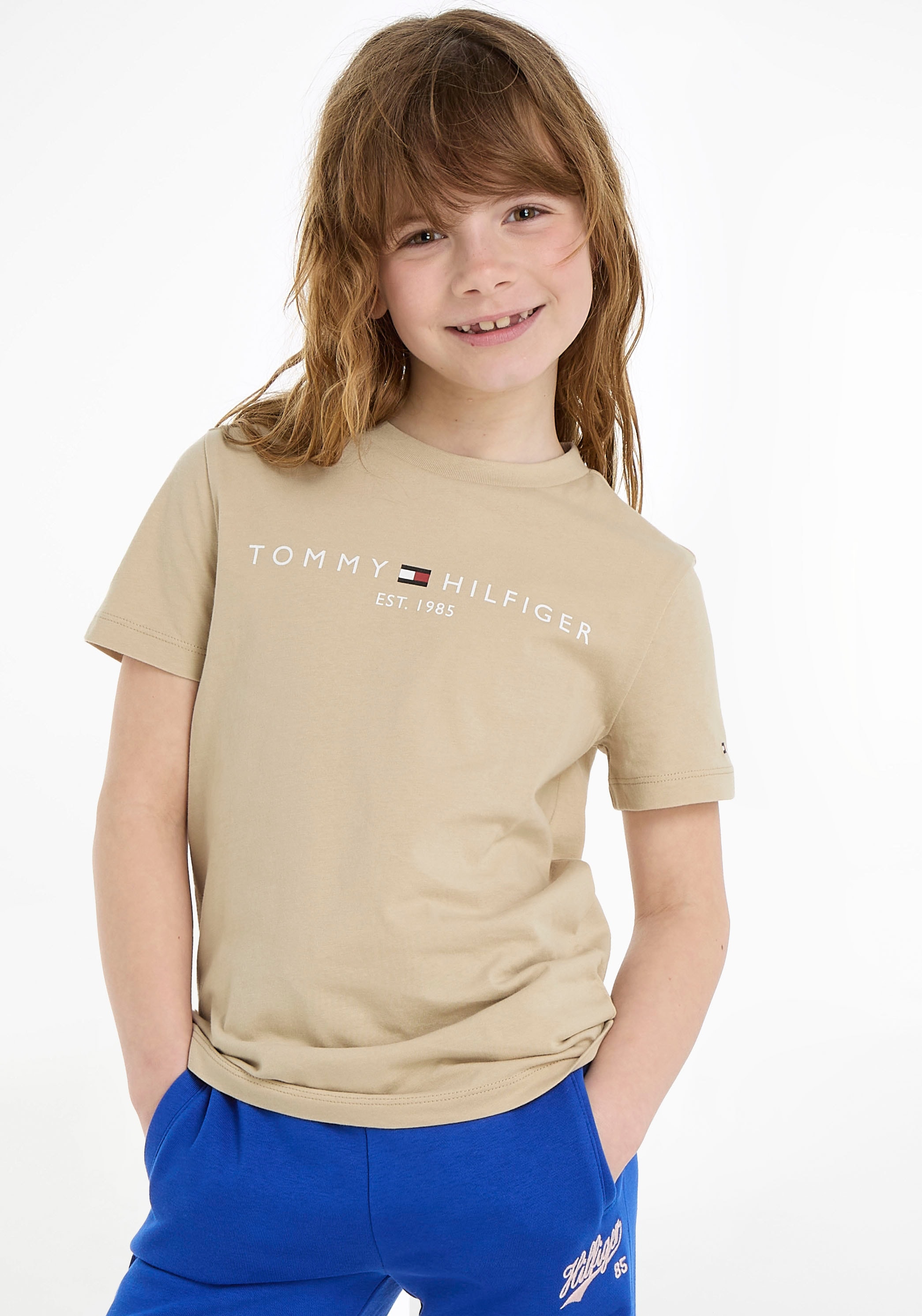 Tommy Hilfiger T-Shirt »U ESSENTIAL TEE S/S«, mit Logodruck