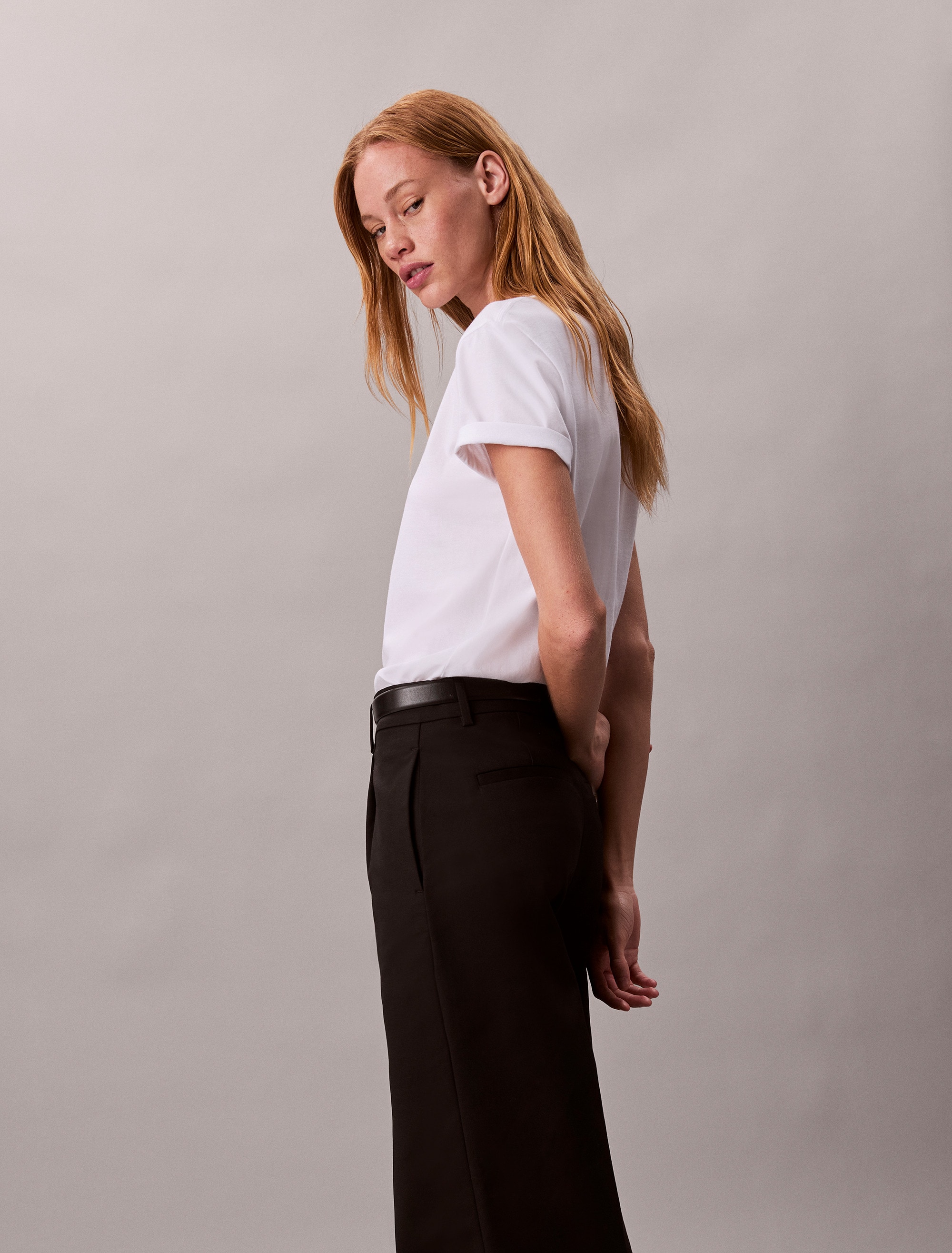 Calvin Klein Jeans T-Shirt »SS CLASSIC FOIL MONOLOGO TEE«, Mit Rundhalsausschnitt, regular fit