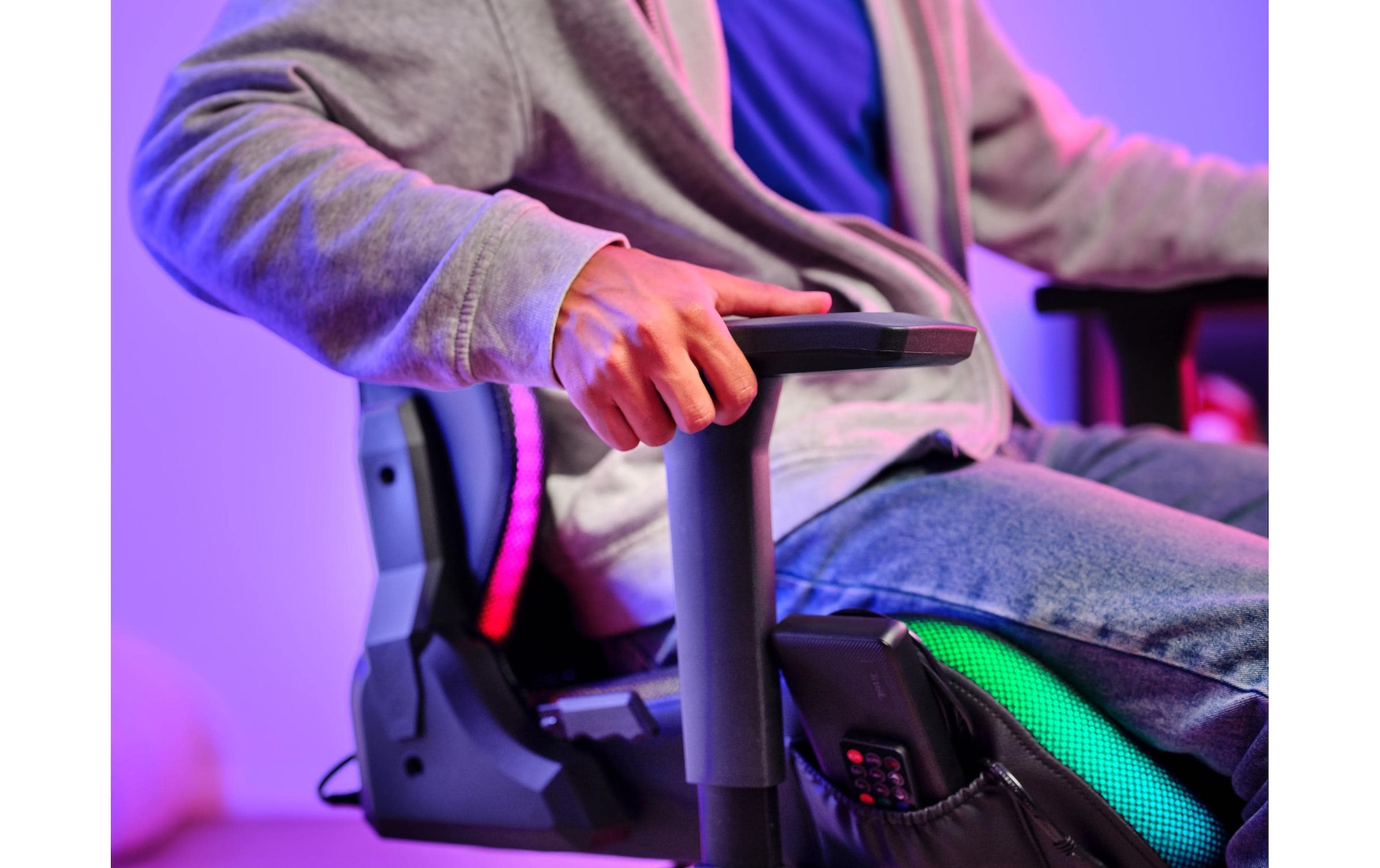 Trust Gaming-Stuhl »GXT 719 Ruya Pro RGB«
