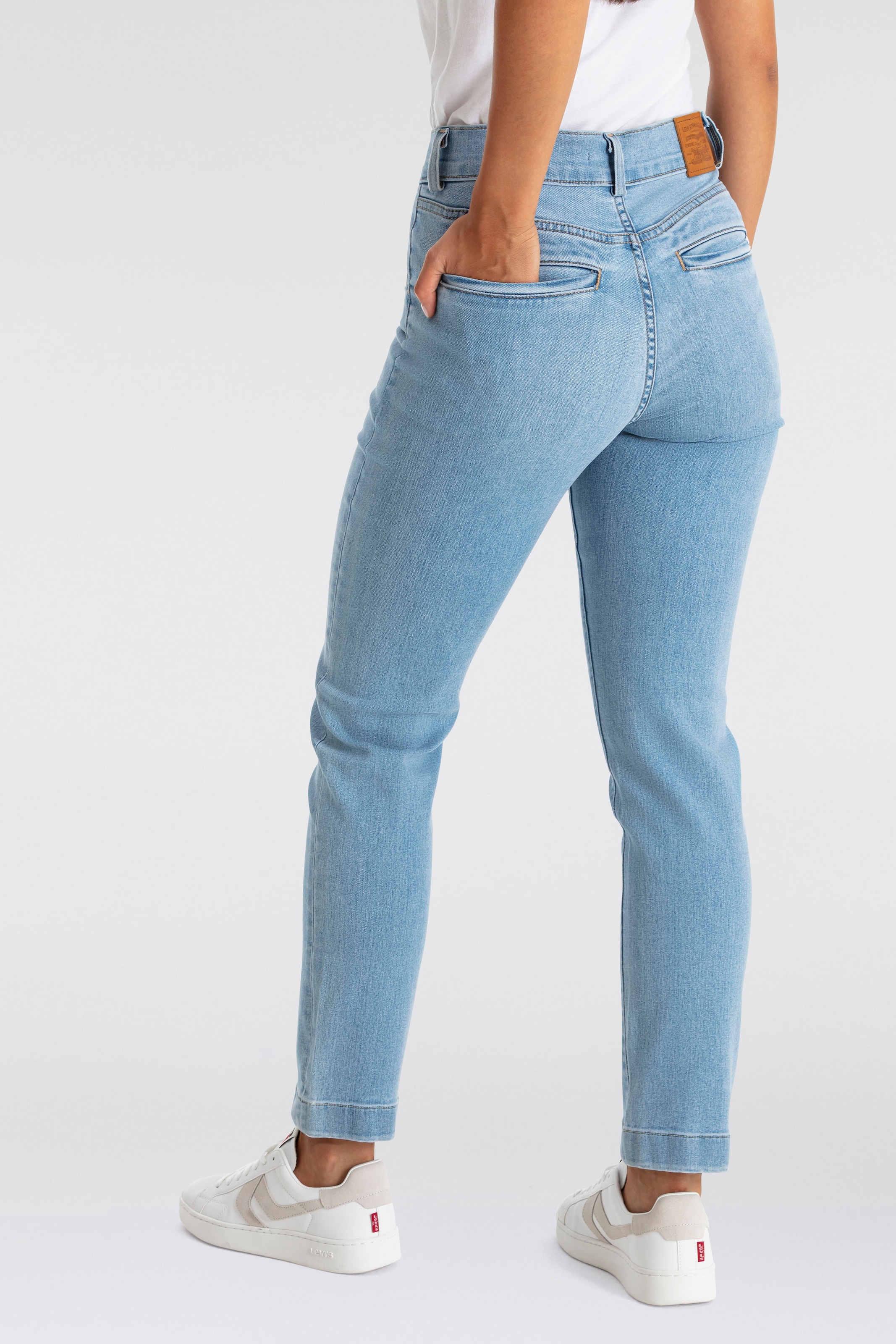 Levi's® Straight-Jeans »TAILORED 724 STRAIGHT«