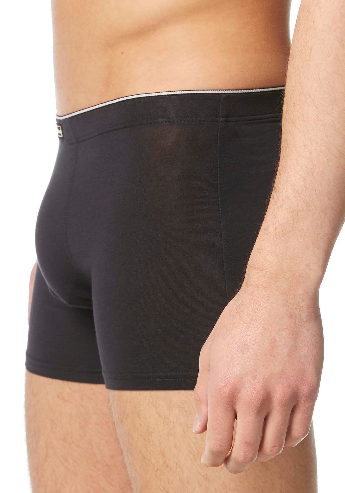 Bruno Banani Boxershorts »Short Infinity«, mit kontrastfarbenen Logobund