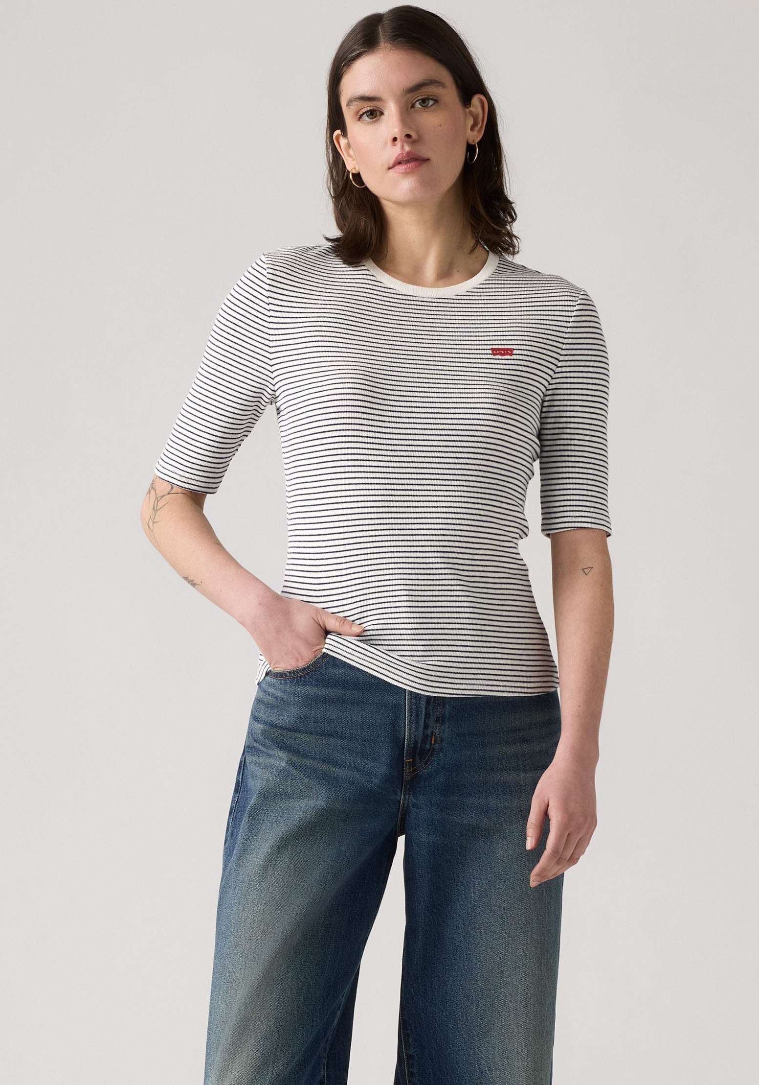 Levi's® T-Shirt »LUCA SLIM TEE« Slim Fit