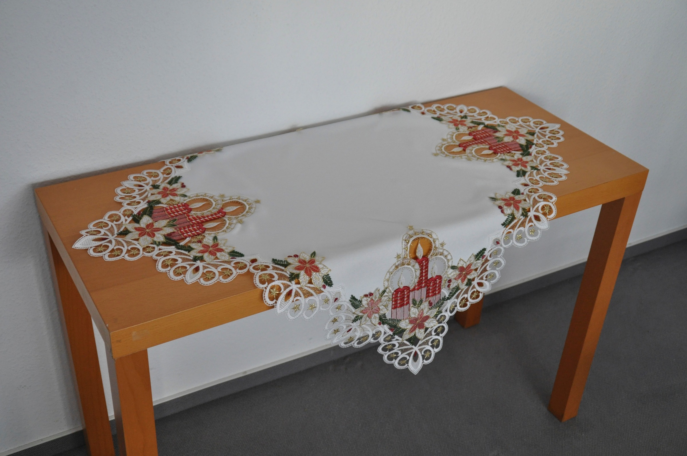 Stickereien Plauen Mitteldecke "Tischdecke Kerzenschein" Plauener Spitze, Made in Germany