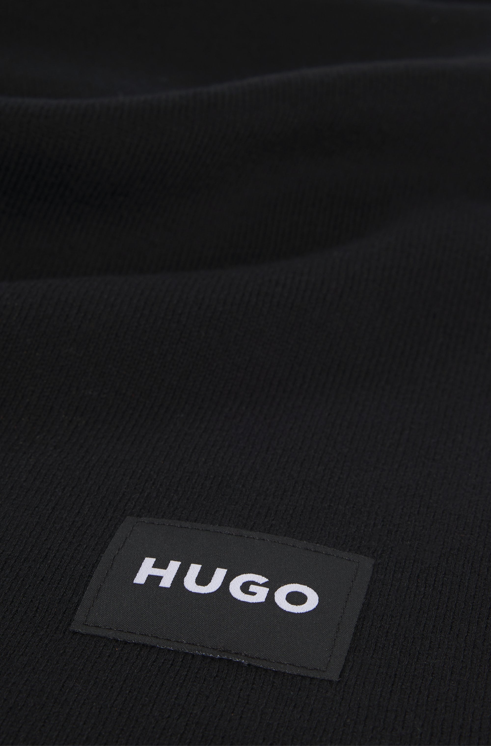 HUGO Strickschal »Zevon_C«, mit Logopatch