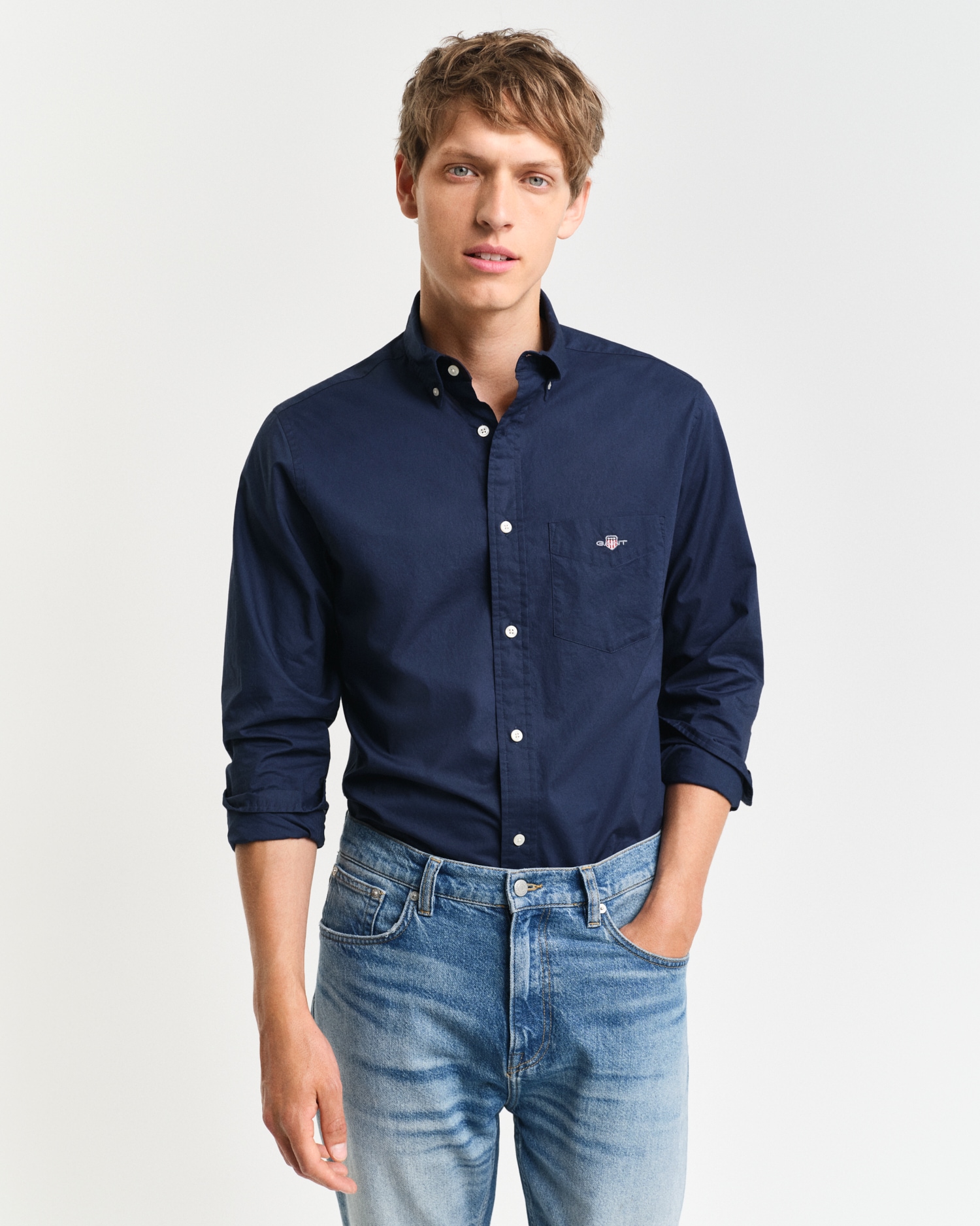 Gant Langarmhemd »Regular Fit Popeline Hemd leicht strapazierfähig pflegeleicht«, mit Label Stickerei auf der Brusttasche