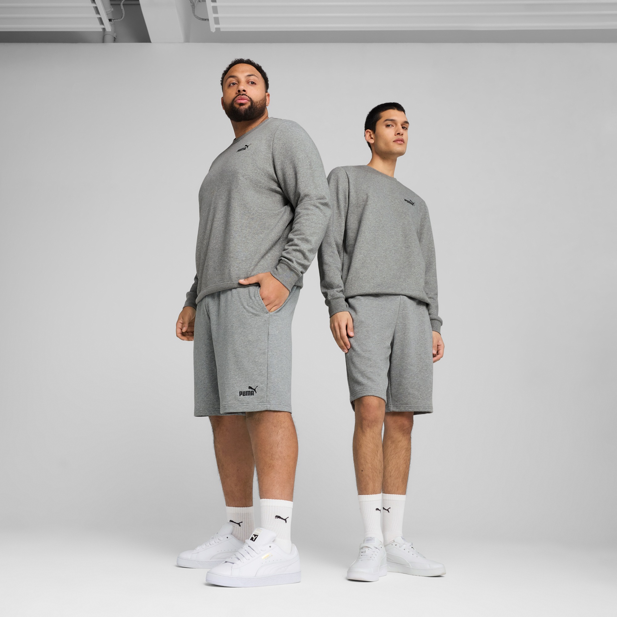 PUMA Trainingsshorts »ESS NO. 1 LOGO SHORTS 10"« mit Eingrifftaschen, aus French Terry