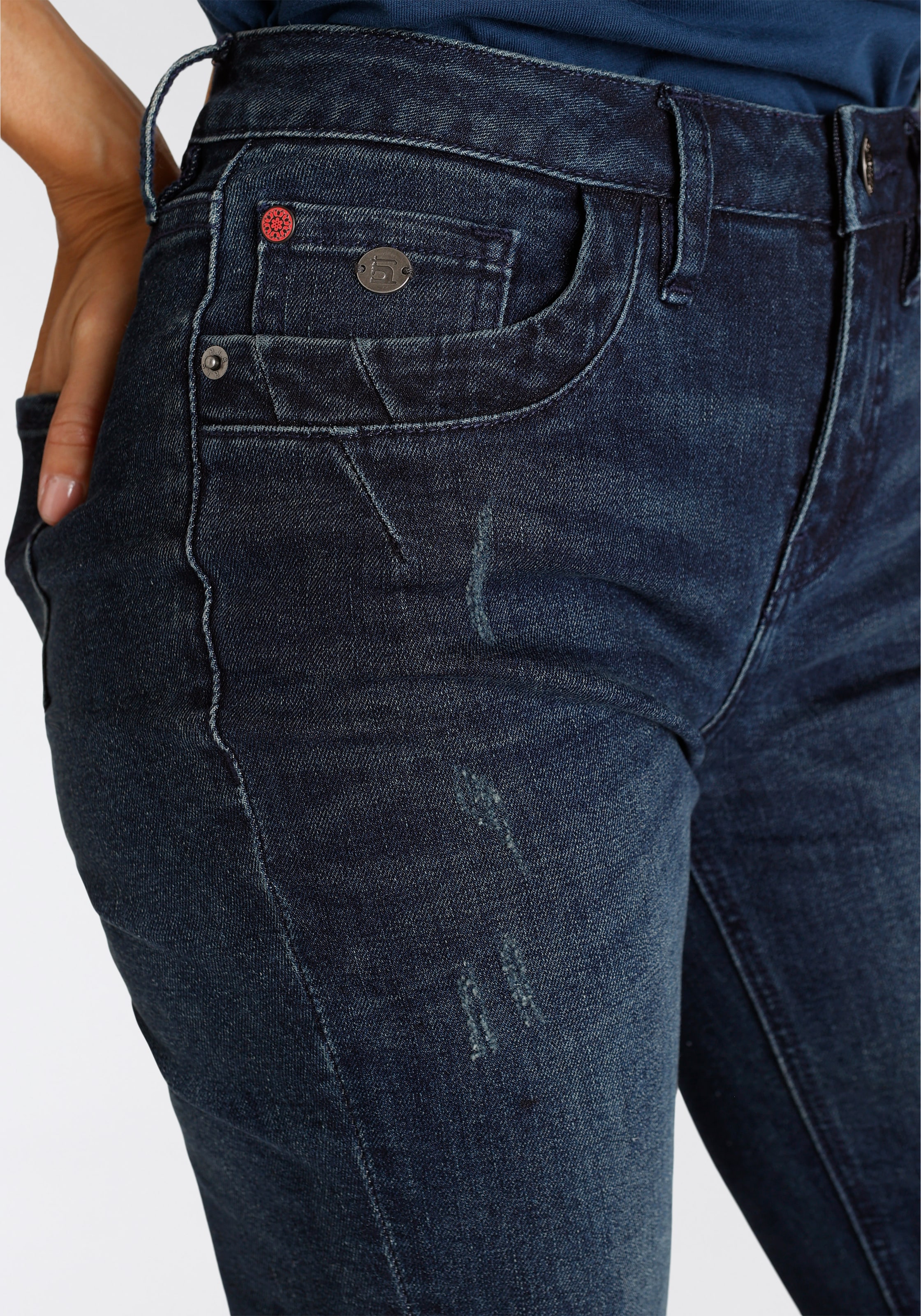 H.I.S 5-Pocket-Jeans »ednaHS«, durch Ozon Jelmoli-Versand Schweiz online kaufen wassersparende ökologische, Produktion Wash bei