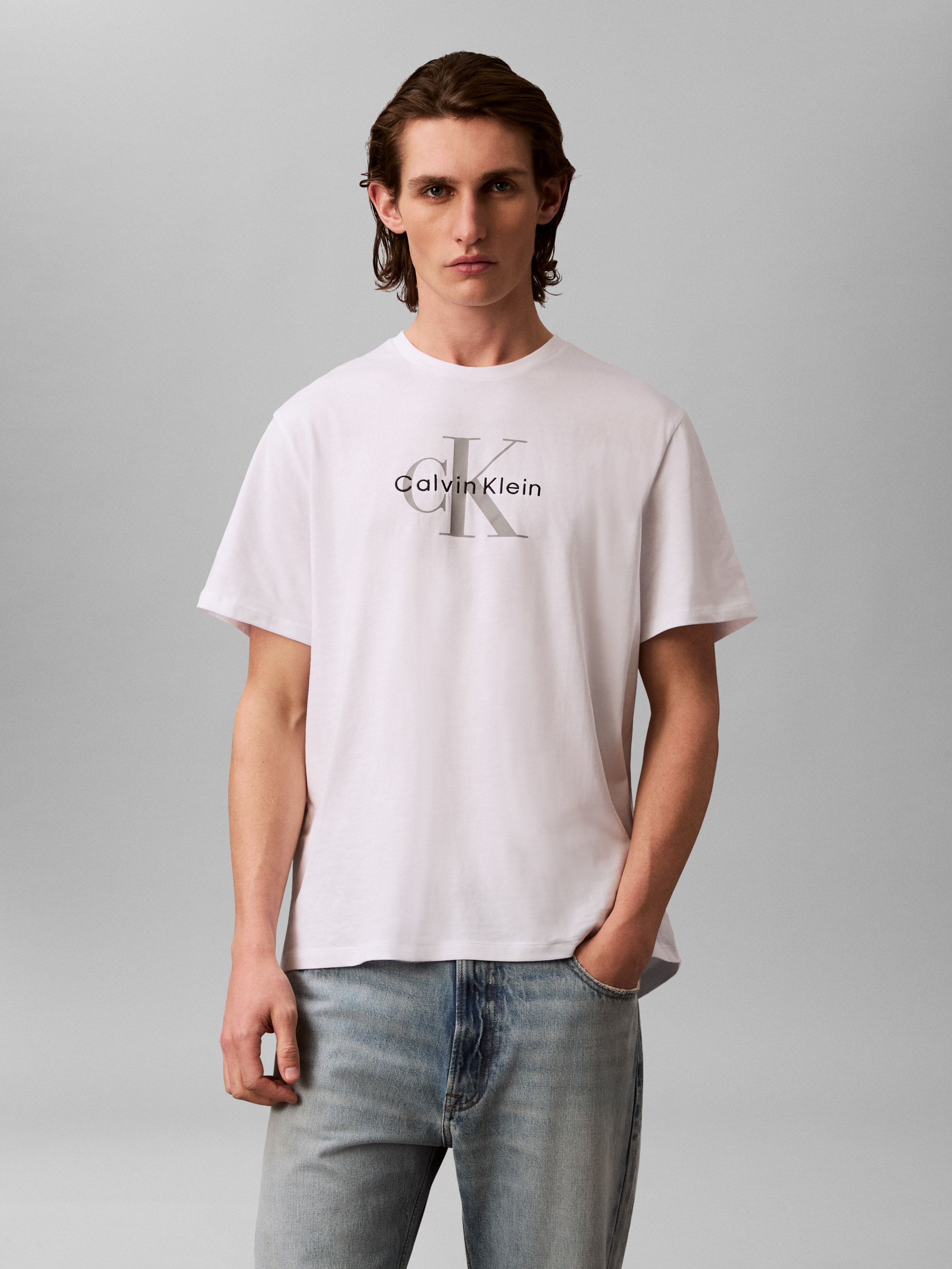 Calvin Klein Jeans T-Shirt »SS Hero Monologo Tee 20s« Mit Rundhalsausschnitt, regular fit
