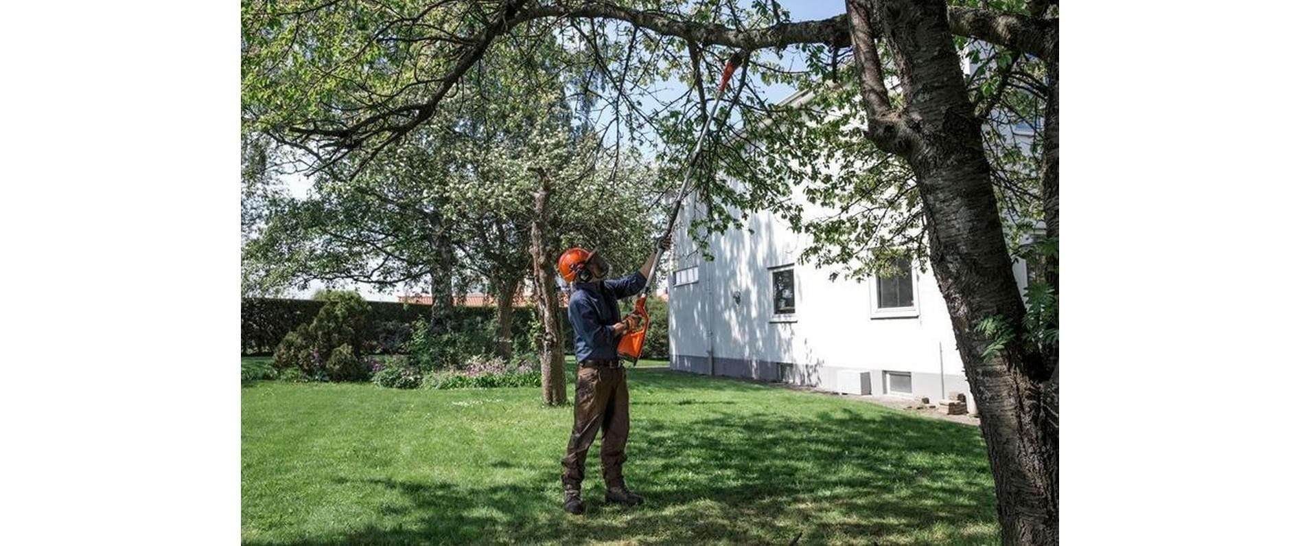 Husqvarna Baum- und Strauchschneider "120iTK4-PH" ()